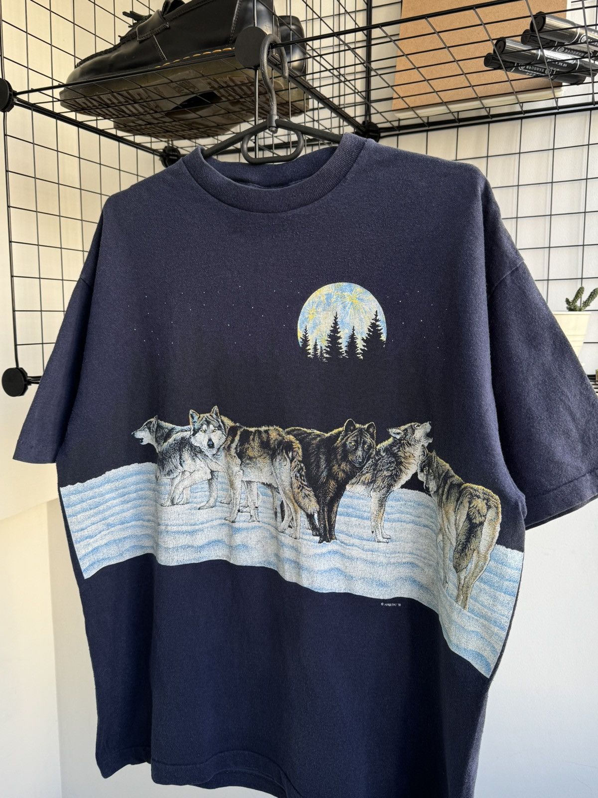 Habitat × Vintage Vintage 1991 Habitat Big Print Wolf T-shirt Size US XL / EU 56 / 4 - 2 Thumbnail