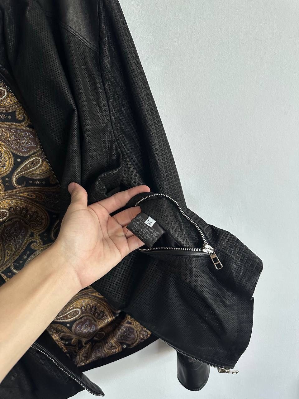 Other Latini Luxury Black Leather Jacket Paisley Silk Lining Size US XL / EU 56 / 4 - 14 Thumbnail