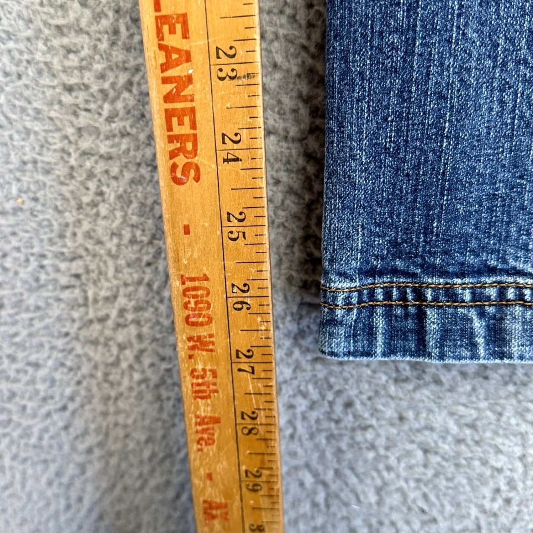 Duluth Trading Company Duluth Trading Co Flex Ballroom Jeans Men 44X28 Blue Straight Leg Denim Shirt? Size US 44 / EU 60 - 6 Thumbnail