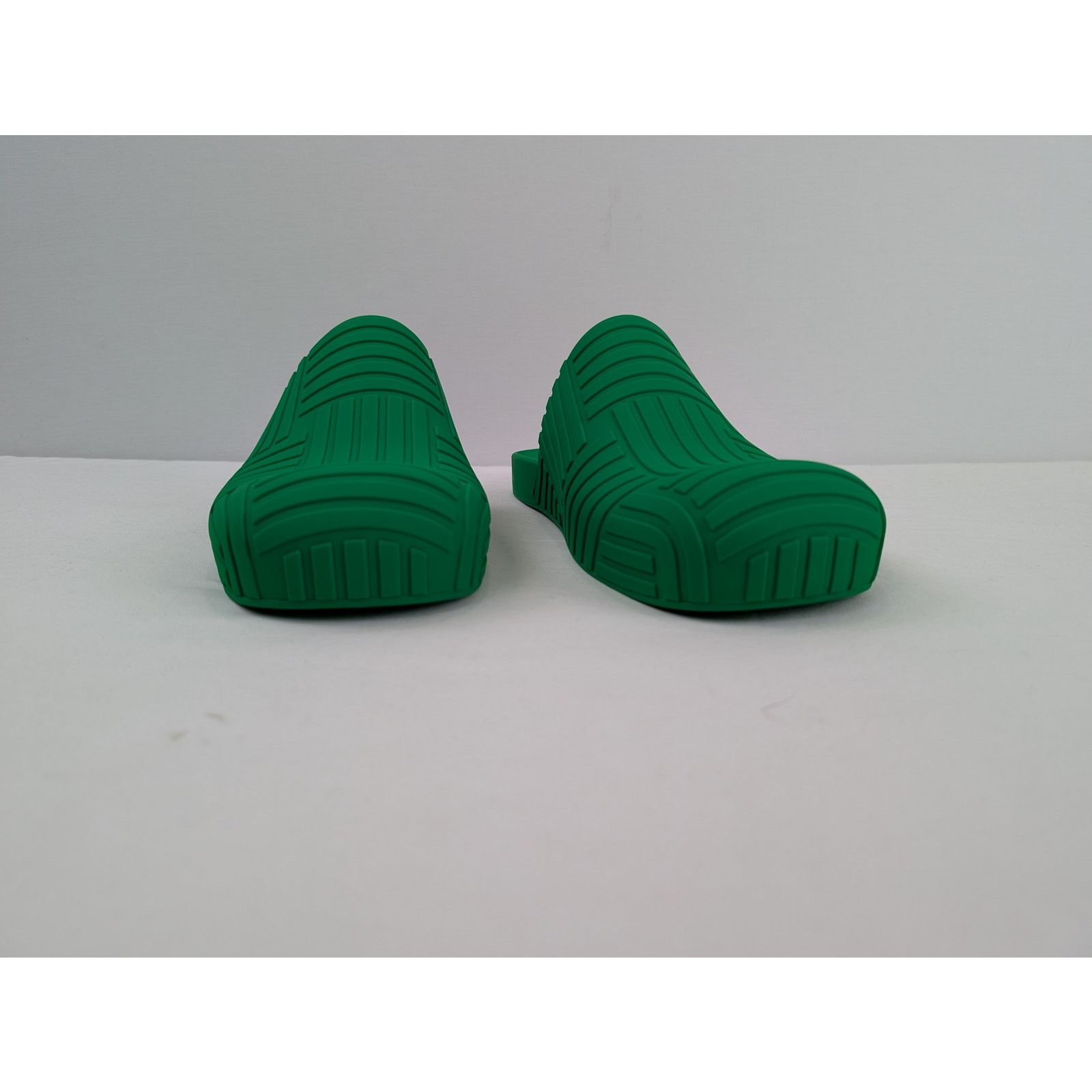 Bottega Veneta o1rshd1 Rubber Carpet Slider Sandal Slipper in Parakeet Size US 12 / EU 45 - 15 Thumbnail
