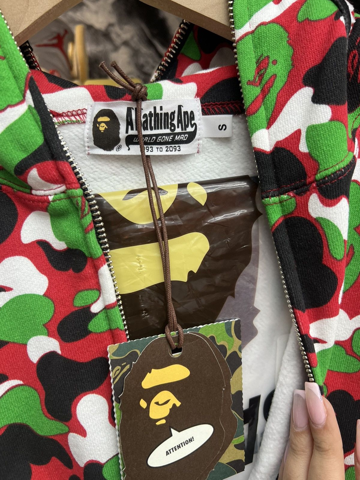 Bape Bape Dubai Bape Shark FullZip Hoodie Size US S / EU 44-46 / 1 - 8 Thumbnail