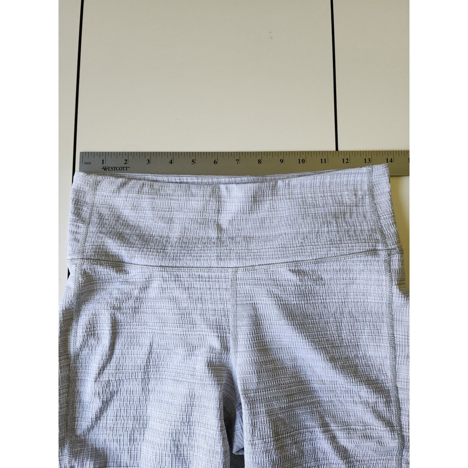 Athleta Athleta Yoga Pants Womens Medium Gray Size 27" / US 4 / IT 40 - 5 Thumbnail