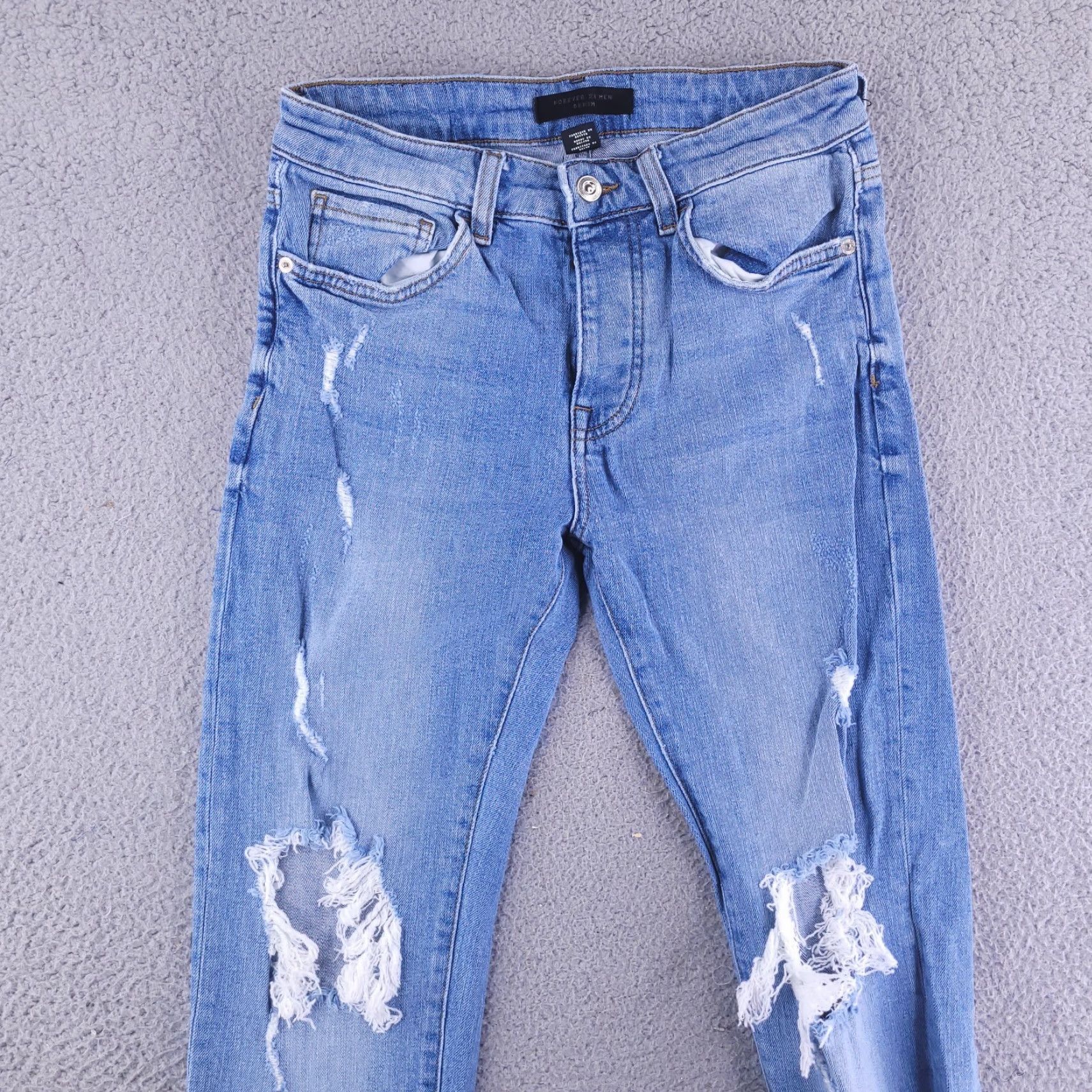 Forever 21 Forever 21 Jeans Mens 28x32 Blue Skinny Distressed Ripped Jeans Mens Slim Straight style Skinny Size US 28 / EU 44 - 4 Thumbnail