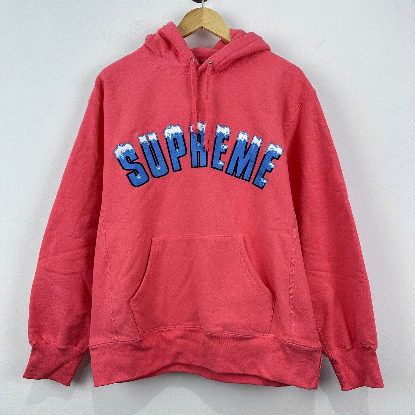 Supreme Supreme Pink Ice Logo Hoodie Size US M / EU 48-50 / 2 - 1 Thumbnail