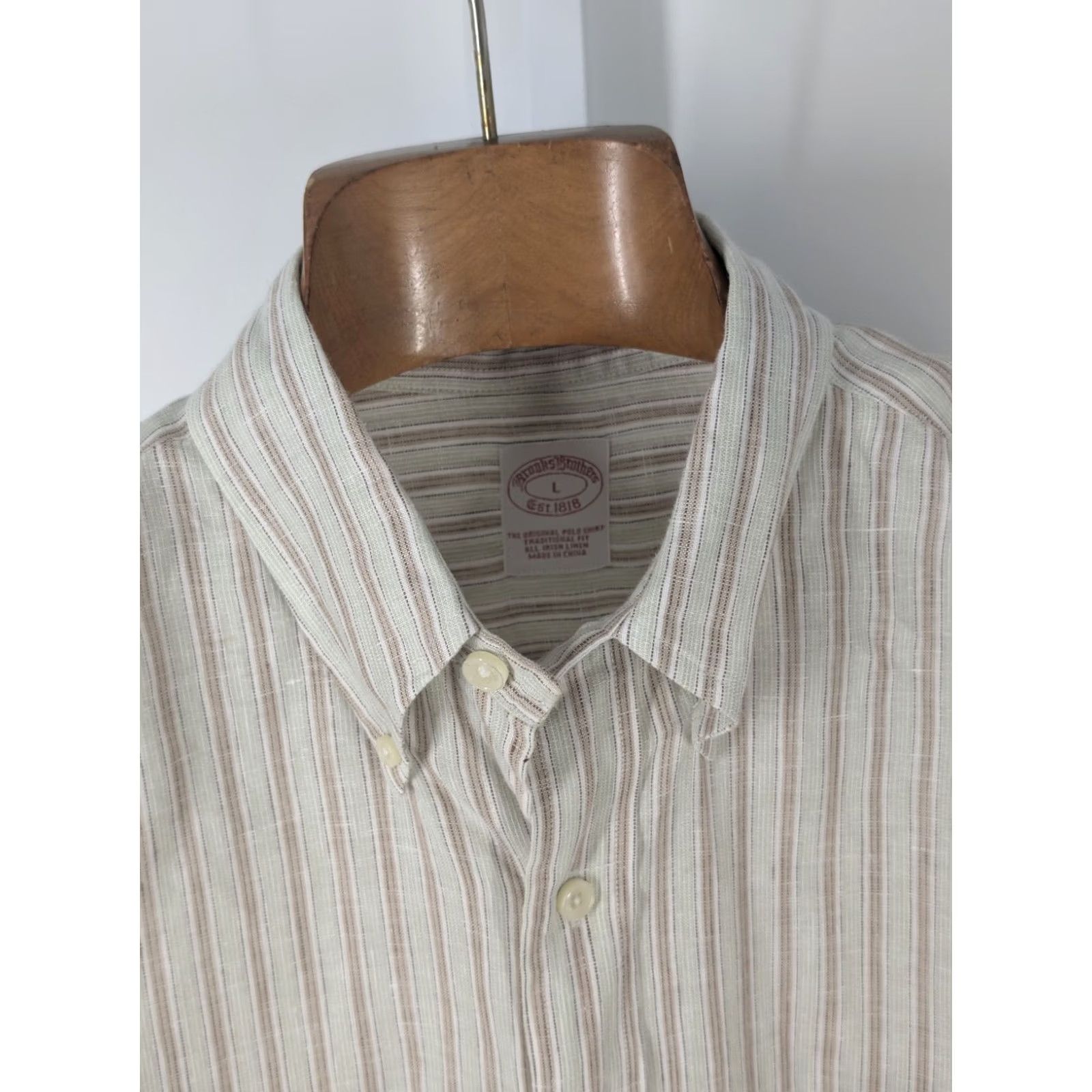 Brooks Brothers VINTAGE Brooks Brothers Shirt Men Large L Irish Linen Pistachio Brown Stripe Natural Beach Summer Flats? Size US L / EU 52-54 / 3 - 5 Thumbnail