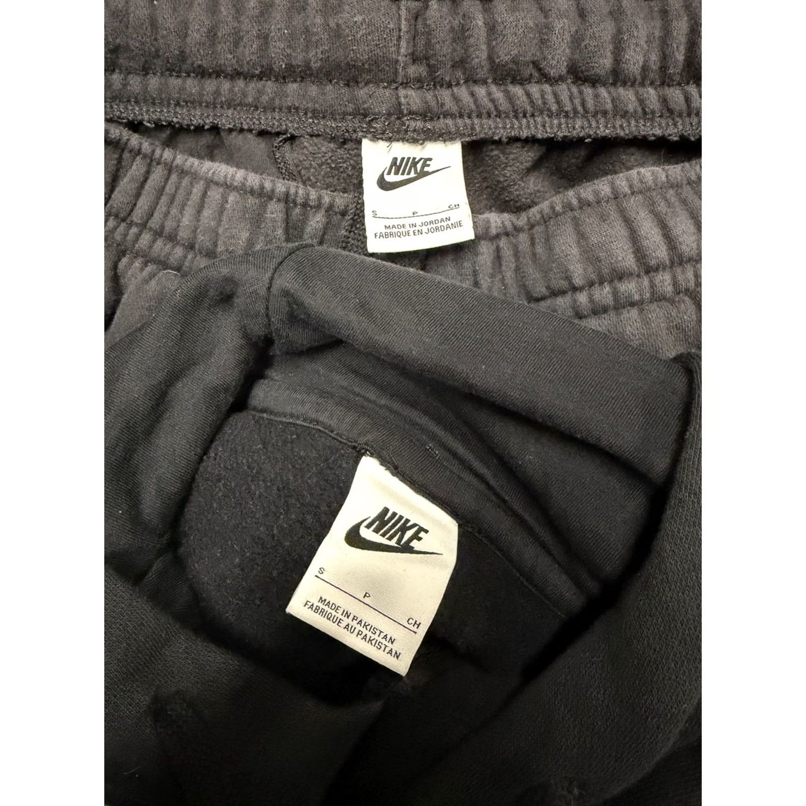 Nike Nike Sportswear Club Fleece Black Hoodie & Sweat Pants Set Size Small Sweatsuit Mens Sweatpants Hoodie Tracksuit 90s Club Fleece Nike Size US S / EU 44-46 / 1 - 3 Thumbnail