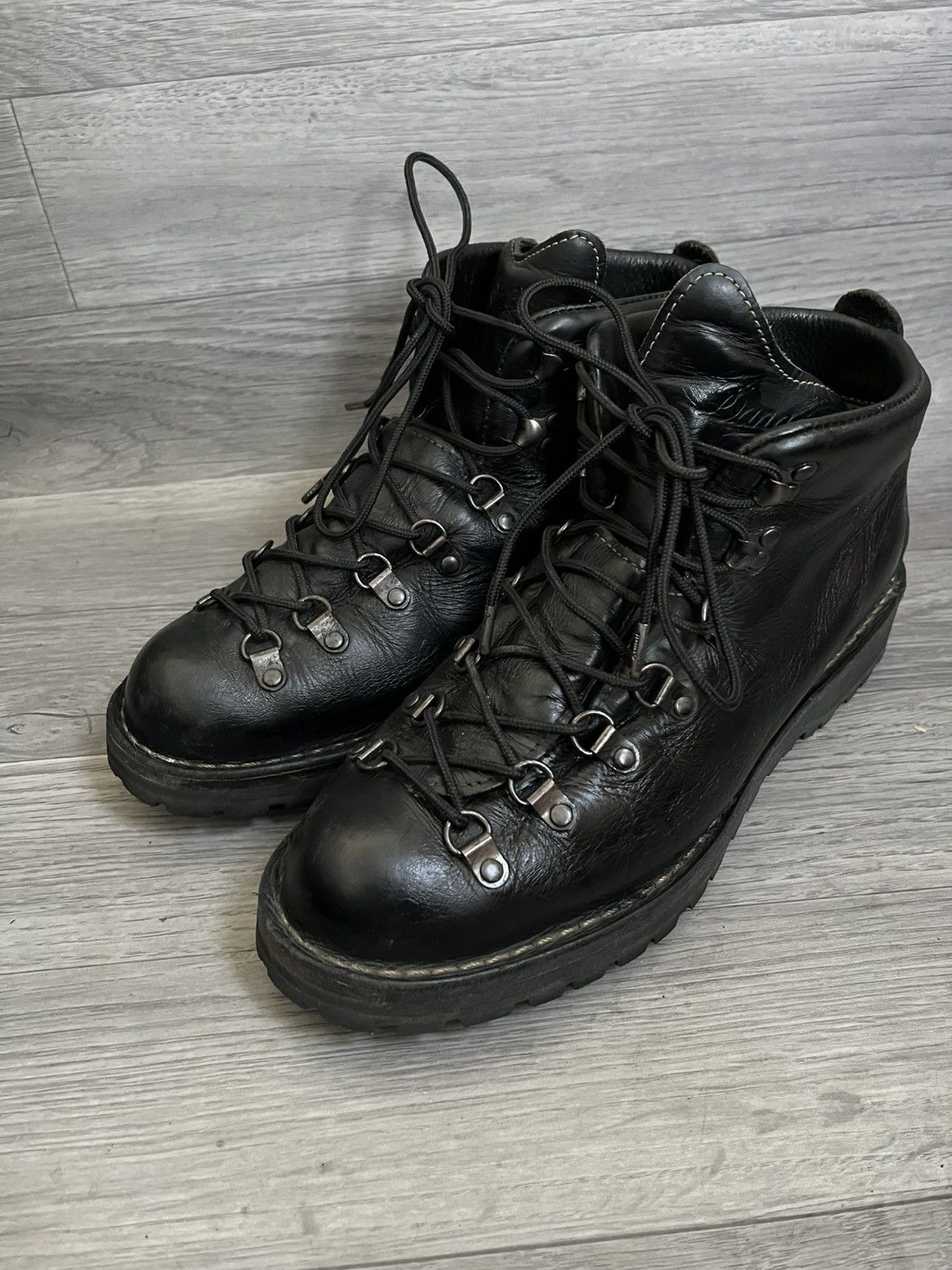 Danner × Engineered Garments Danner mountain light hiking mountain leather boots uk 10 Size US 10.5 / EU 43-44 - 1 Thumbnail