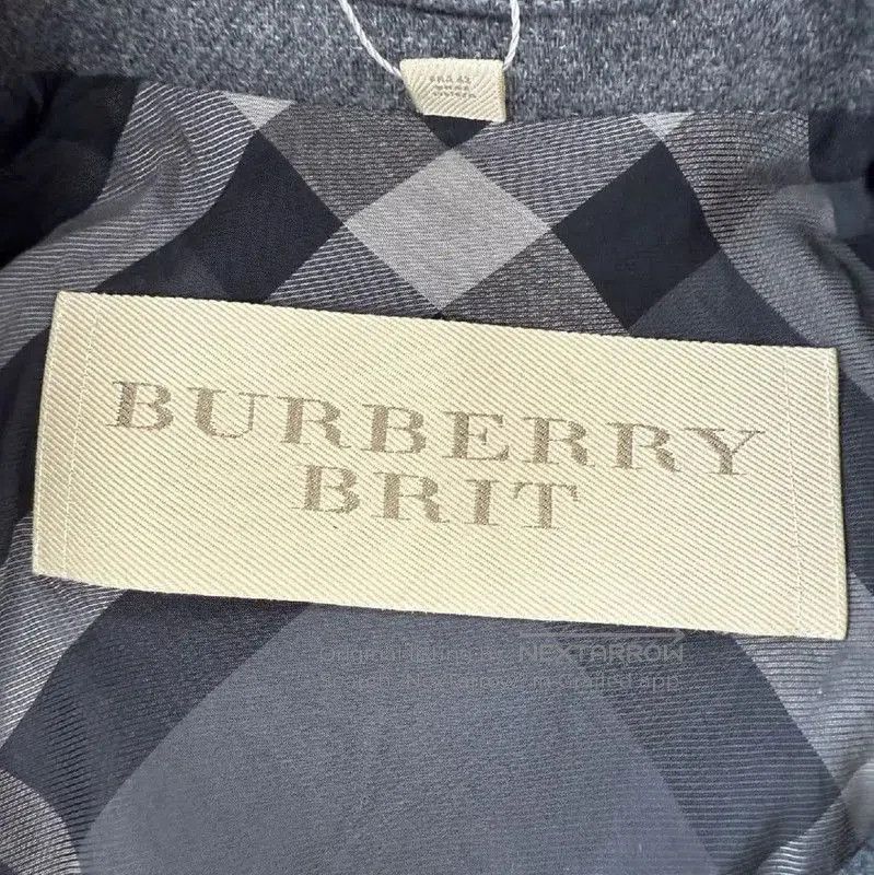 Burberry Burberry Women's Gray Wool Coat for Winter. Size L / US 10 / IT 46 - 3 Thumbnail