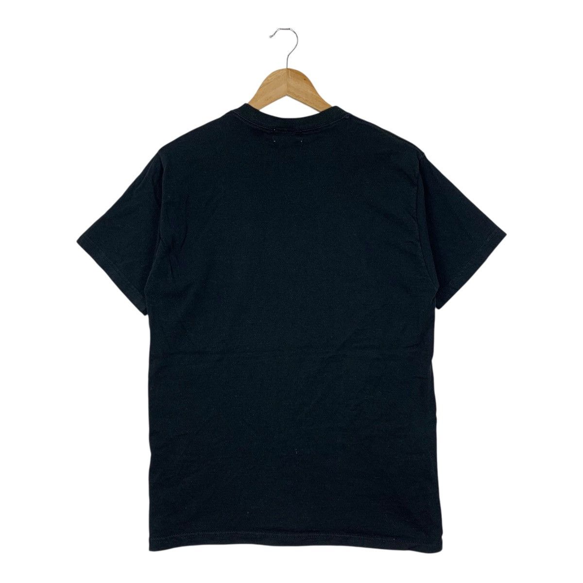 Vintage Vintage GLOBE TOUR 1999 RELATION Tower Japan Band TShirt Size US M / EU 48-50 / 2 - 4 Thumbnail