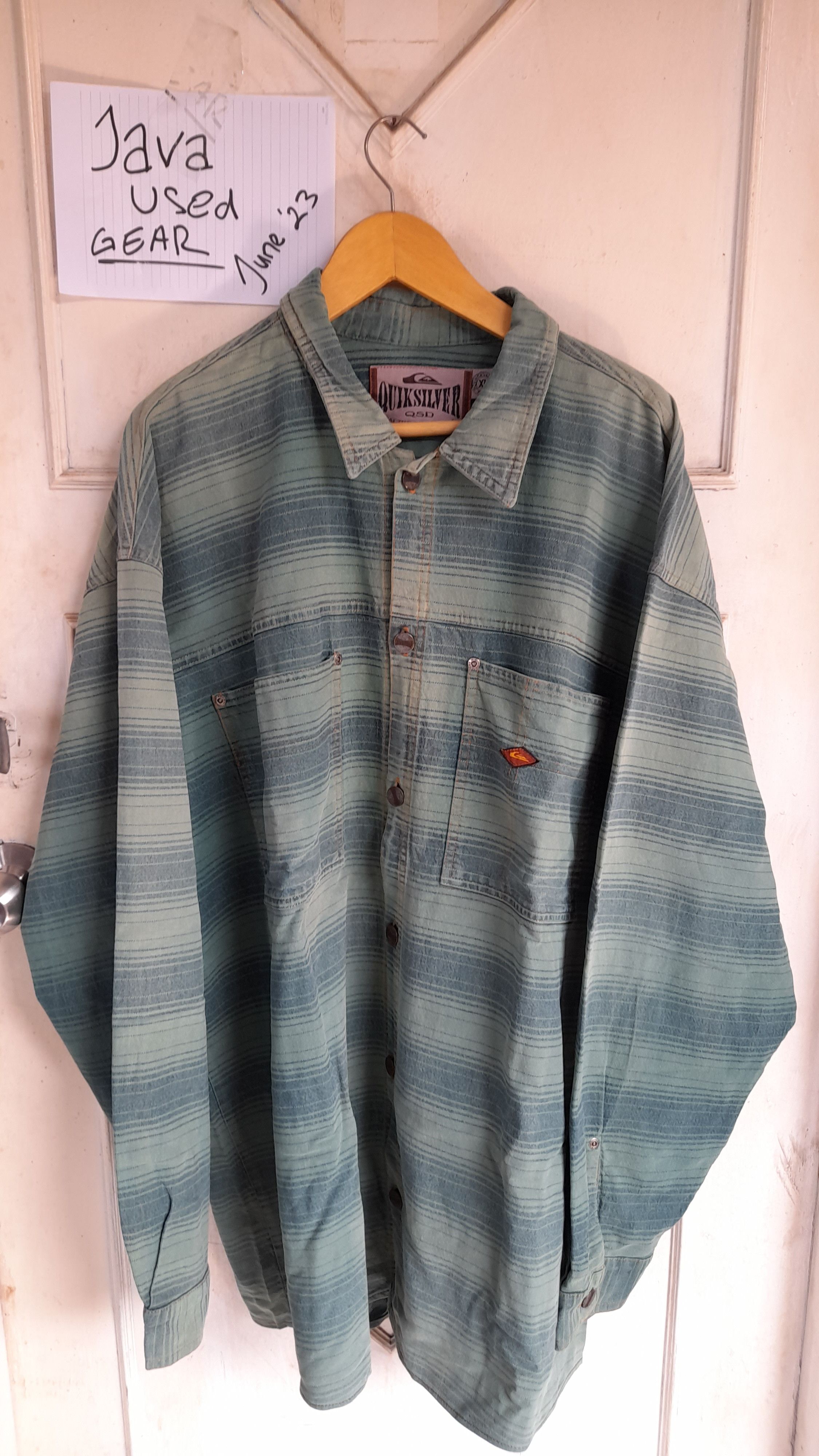 Quiksilver Vintage Quiksilver Saltwater Denim Buttons Up Size US XL / EU 56 / 4 - 11 Thumbnail