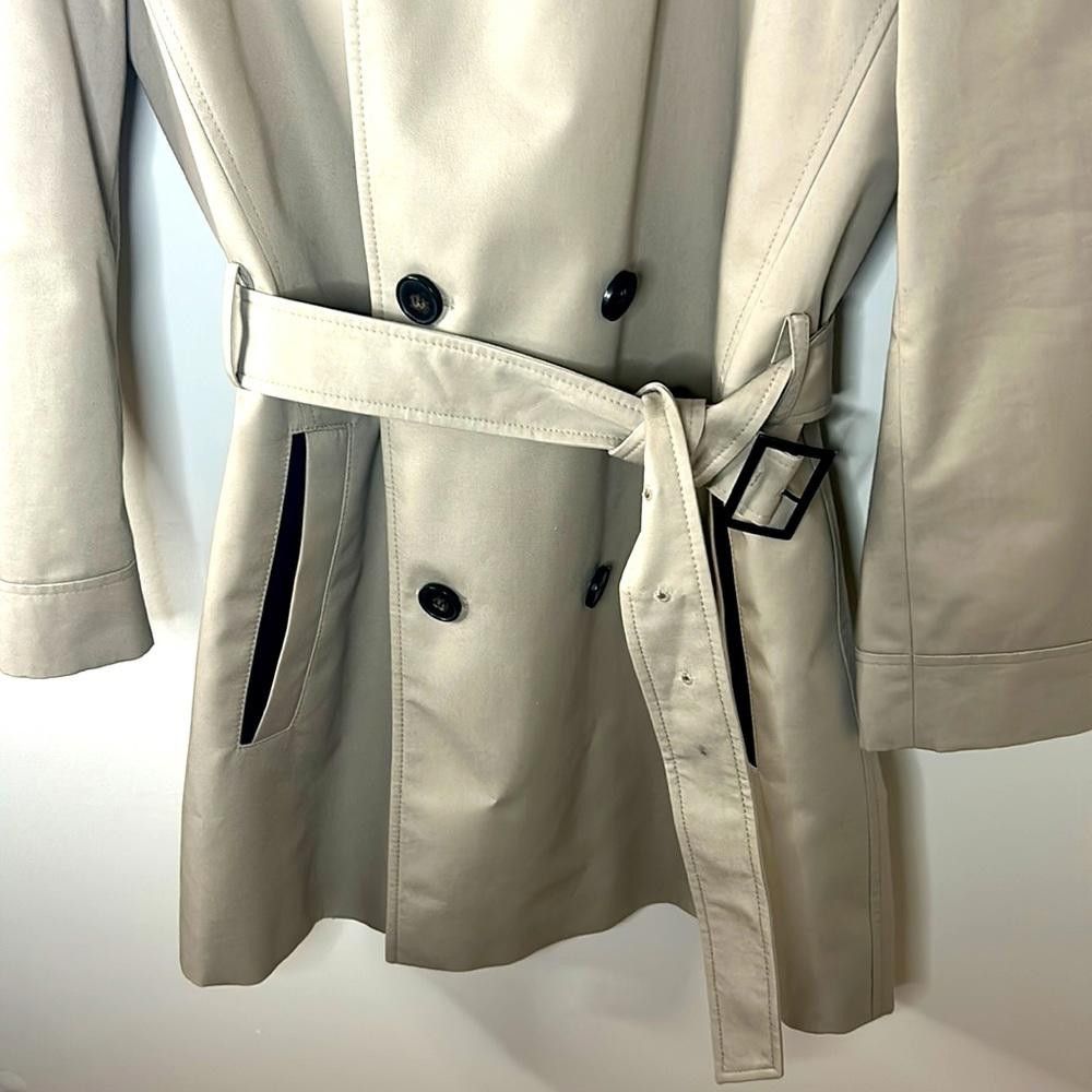 Hugo HUGO - Modern Belted Trench - 38R - khaki color Size US M / EU 48-50 / 2 - 3 Thumbnail