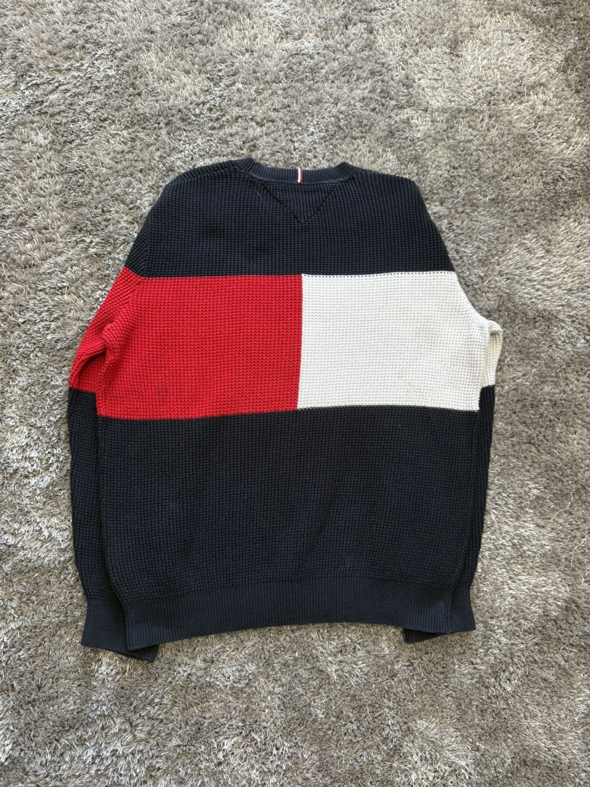 Tommy Hilfiger Tommy Hilfiger sweater jumper big logo flag vintage Size L / US 10 / IT 46 - 3 Thumbnail