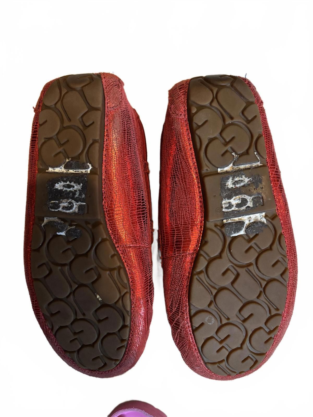 Ugg NEW UGG Dakota Metallic Jester Red Slippers Shearling sz 6 Size US 6 / IT 36 - 5 Thumbnail