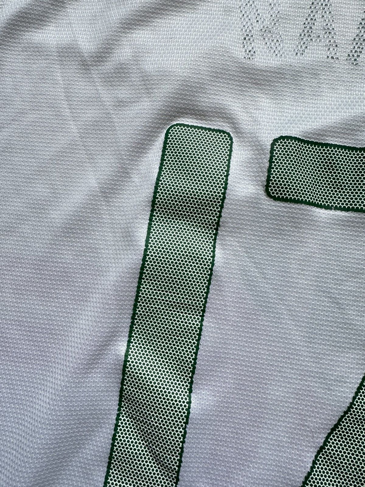 Nike 2012 Nike Portugal Euro Luis Nani #17 Vintage Soccer Jersey Size US M / EU 48-50 / 2 - 18 Thumbnail