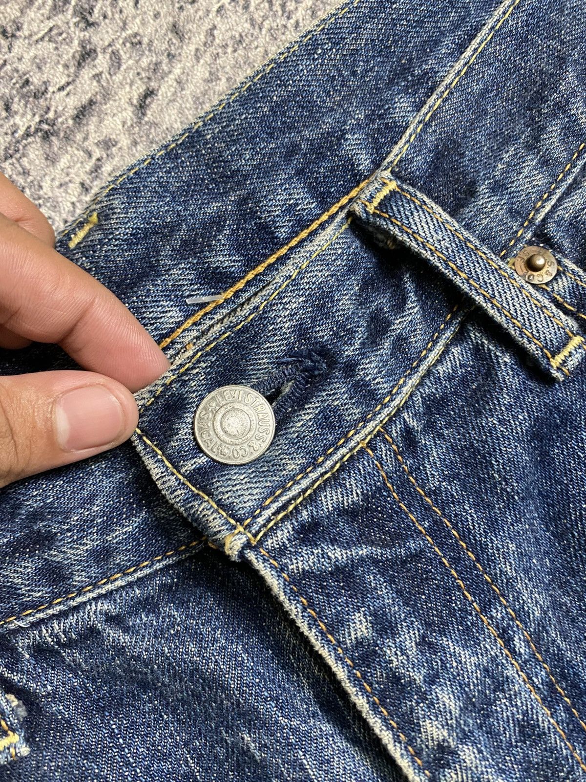 Levi's Vintage Clothing LEVIS 502 BIG E SELVEDGE DENIM Size US 31 - 8 Thumbnail