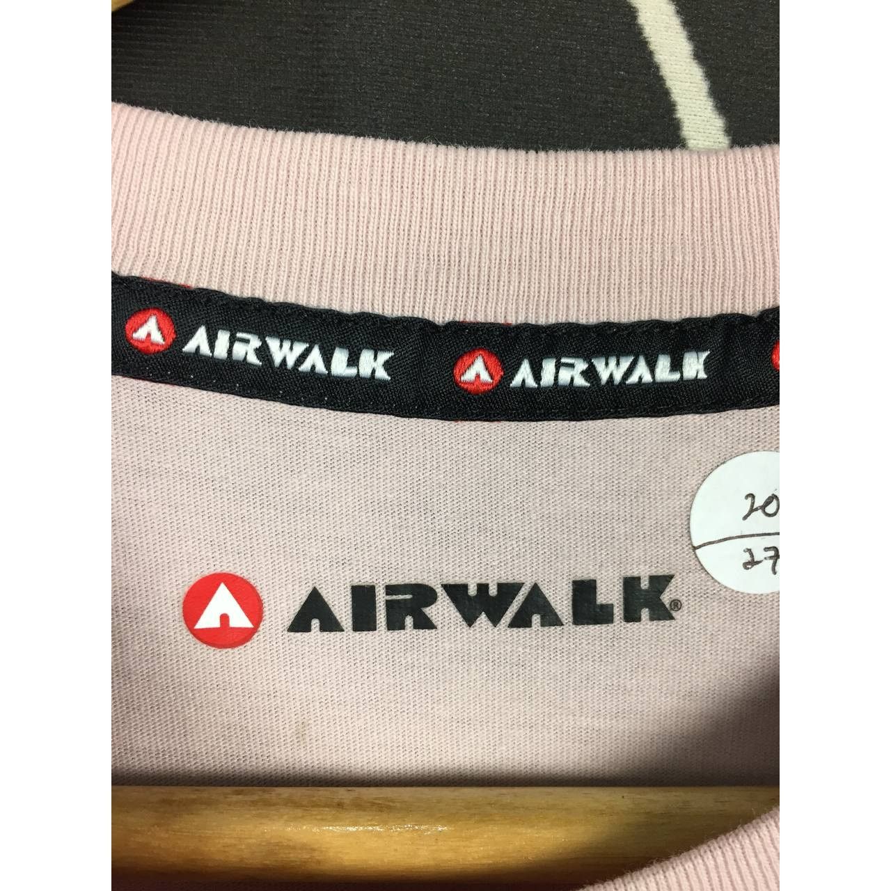 Airwalk Airwalk Skull Floral Graphic Skate Streetwear Tee Size US S / EU 44-46 / 1 - 8 Thumbnail