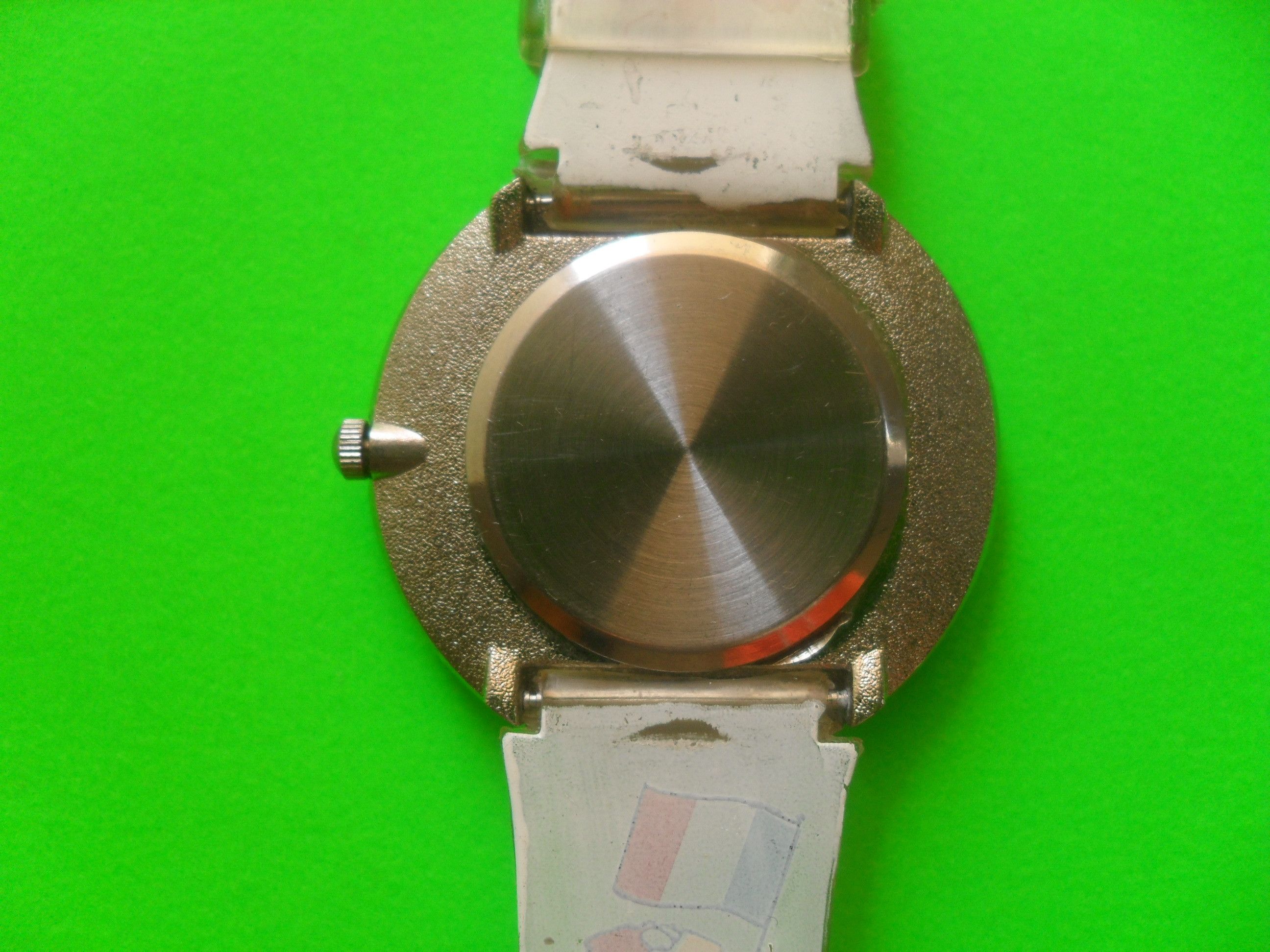 Vintage PRETTY VINTAGE WOMEN'S CERAMIC BRACELET WATCH. Size ONE SIZE - 5 Thumbnail