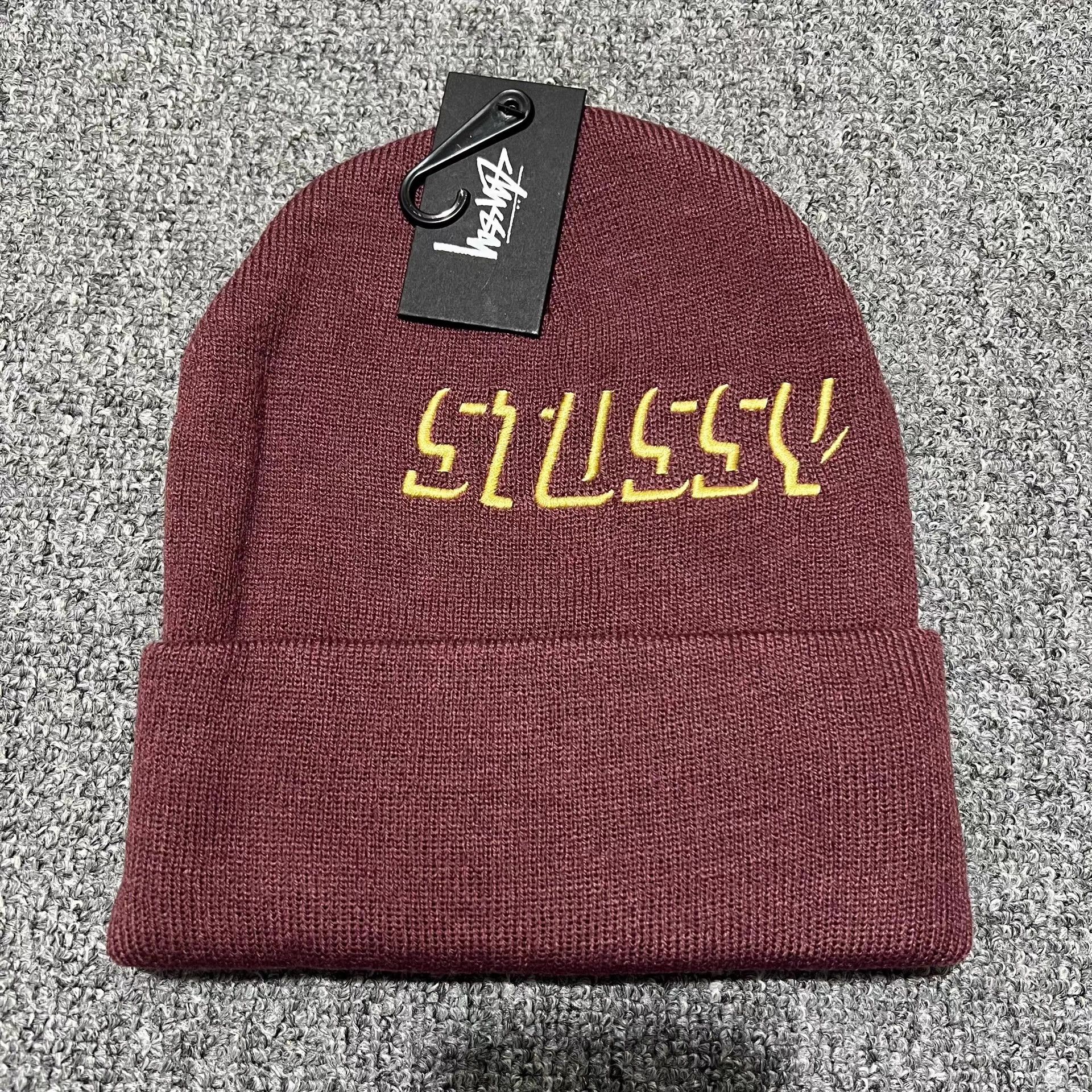 Stussy Stussy three-dimensional embroidered logo knit beanie Q7 Size ONE SIZE - 8 Thumbnail