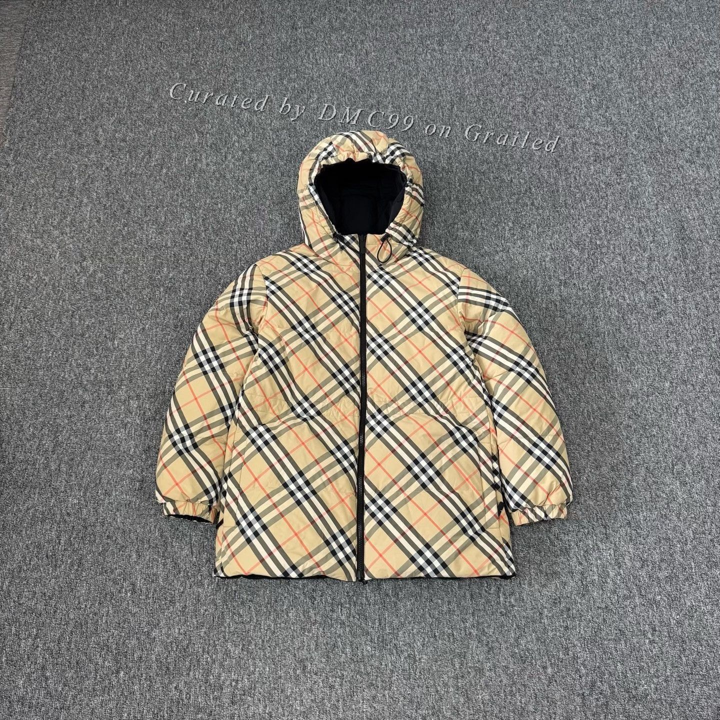 Burberry Burberry New Double-Sided Down Jacket S Size US S / EU 44-46 / 1 - 1 Thumbnail