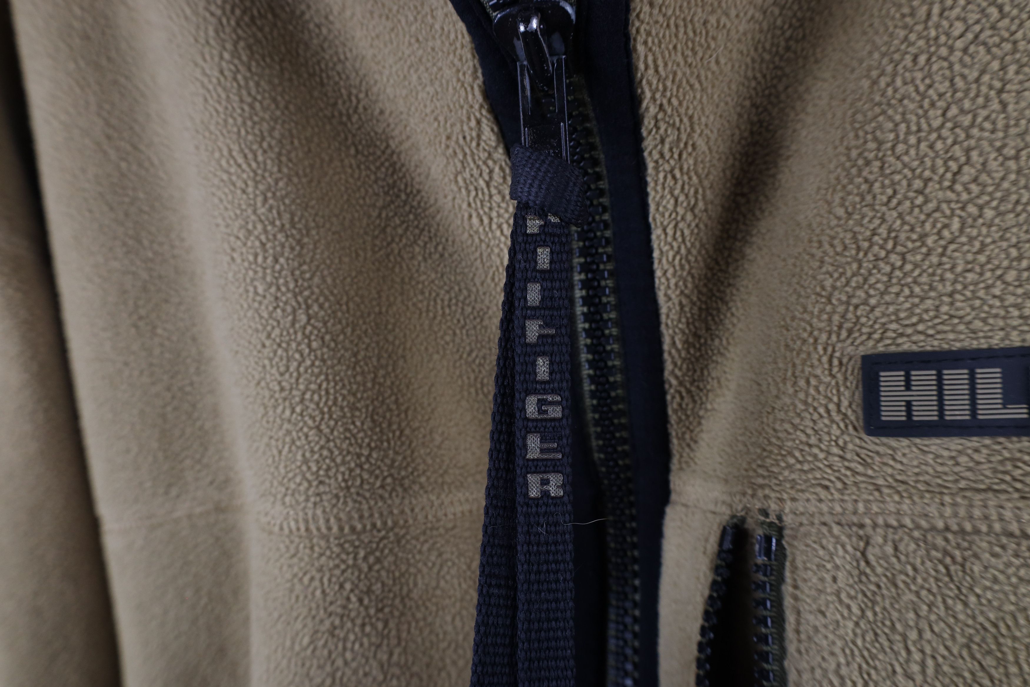 Tommy Hilfiger × Vintage Vintage 90s Tommy Hilfiger Spell Out Fleece Hooded Jacket Size US XXL / EU 58 / 5 - 6 Thumbnail