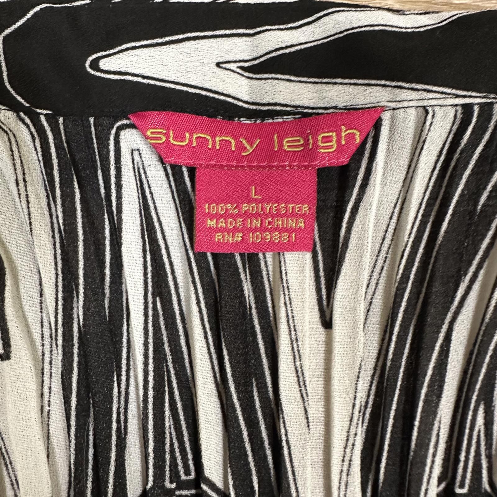 Other Sunny Leigh Blouse Black White Abstract Bell Sleeve Y2K Size L / US 10 / IT 46 - 3 Thumbnail