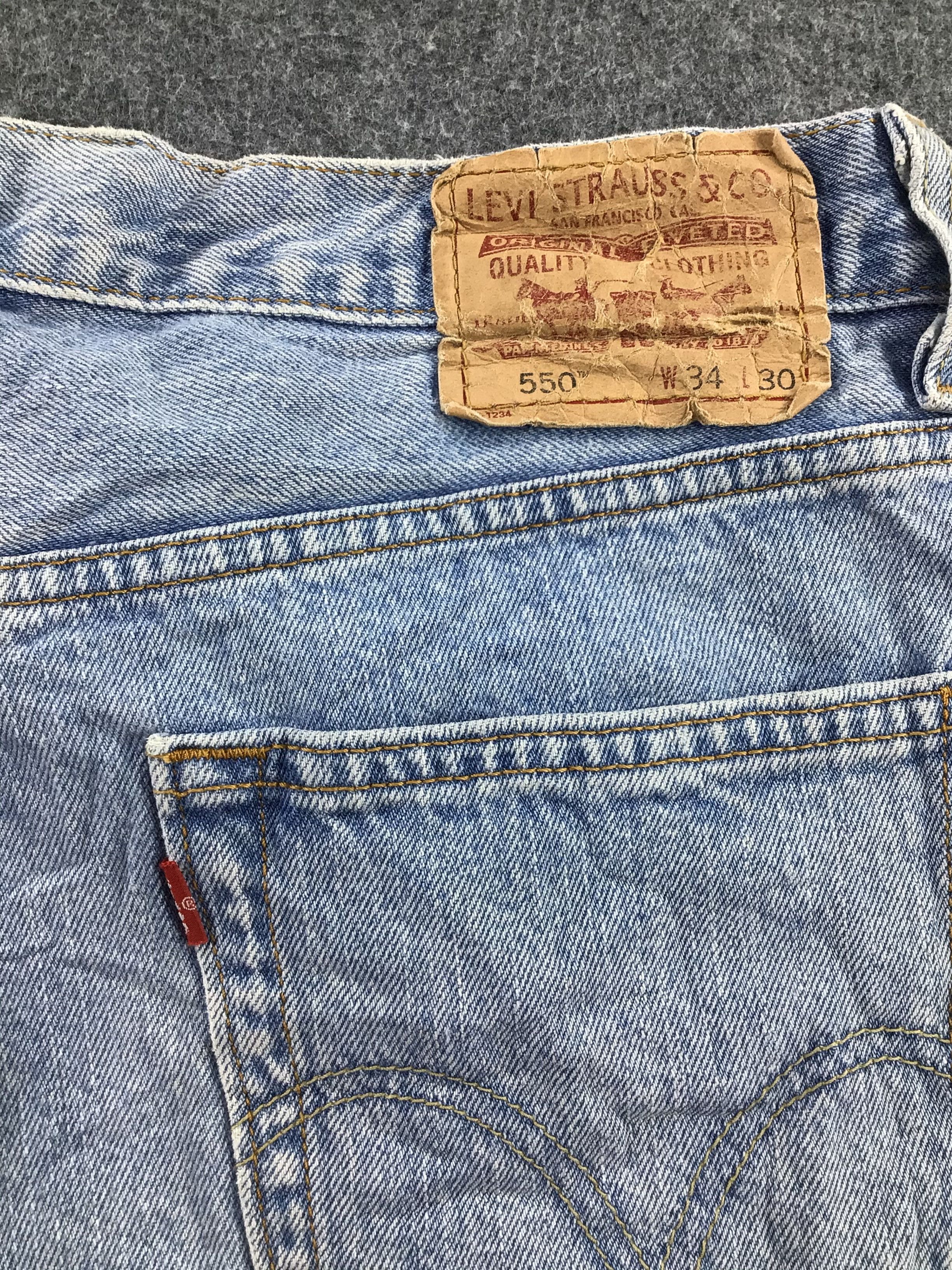 Levi's Vintage Levis 550 Jeans Medium Wash Denim KJ190 Size US 34 / EU 50 - 5 Thumbnail