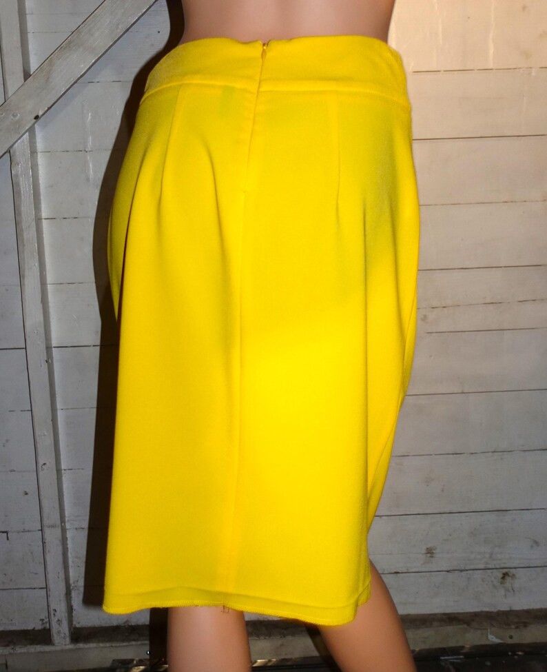 United Colors Of Benetton Stile Benetton Yellow Faux Wrap Skirt M Size 28" / US 6 / IT 42 - 5 Thumbnail