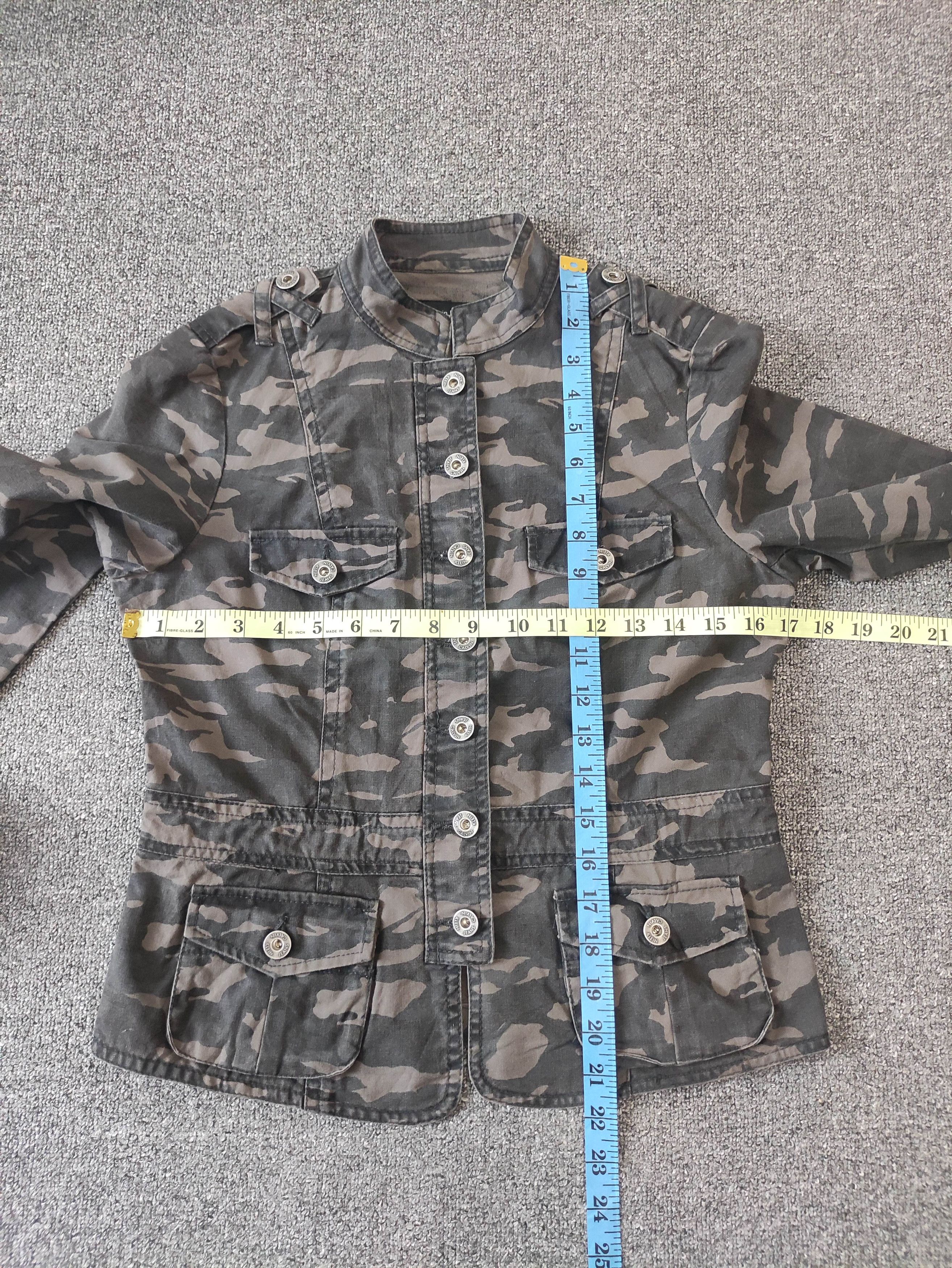 Calvin Klein Vintage Calvin Klein Camo Jacket Size M / US 6-8 / IT 42-44 - 11 Thumbnail