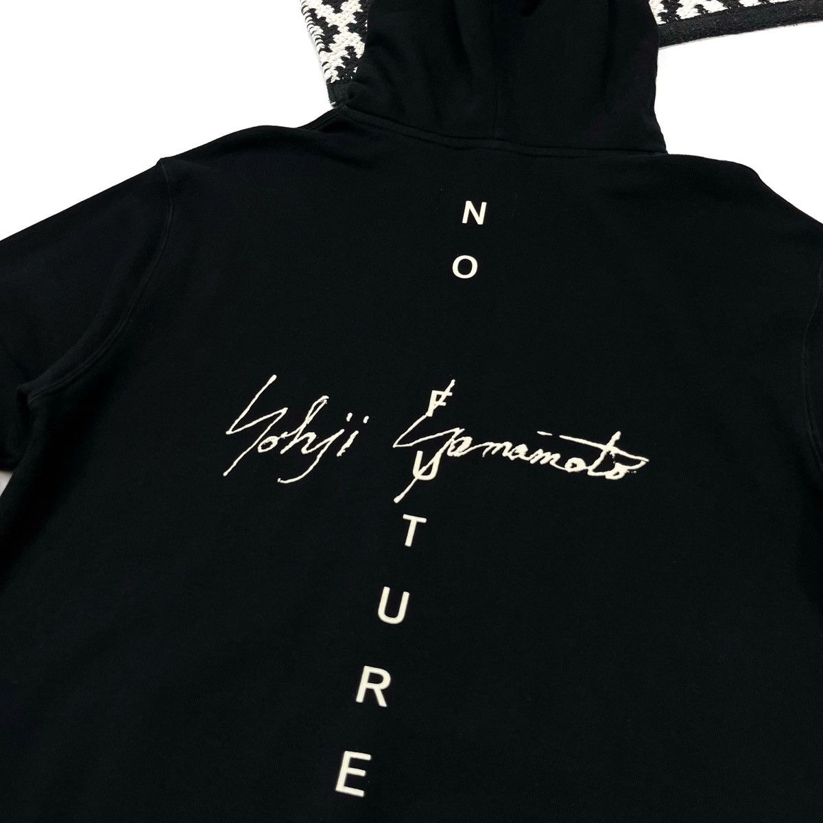New Era × Yohji Yamamoto Yohji Yamamoto Pour Homme × NEW ERA NO FUTURE Logo Hoodie Size US L / EU 52-54 / 3 - 3 Thumbnail
