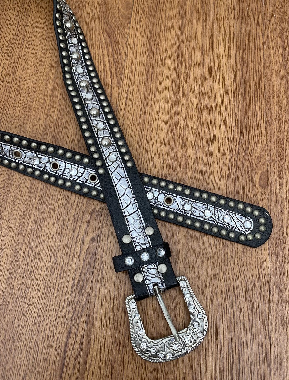 If Six Was Nine Silver black studded belt Size ONE SIZE - 2 Thumbnail