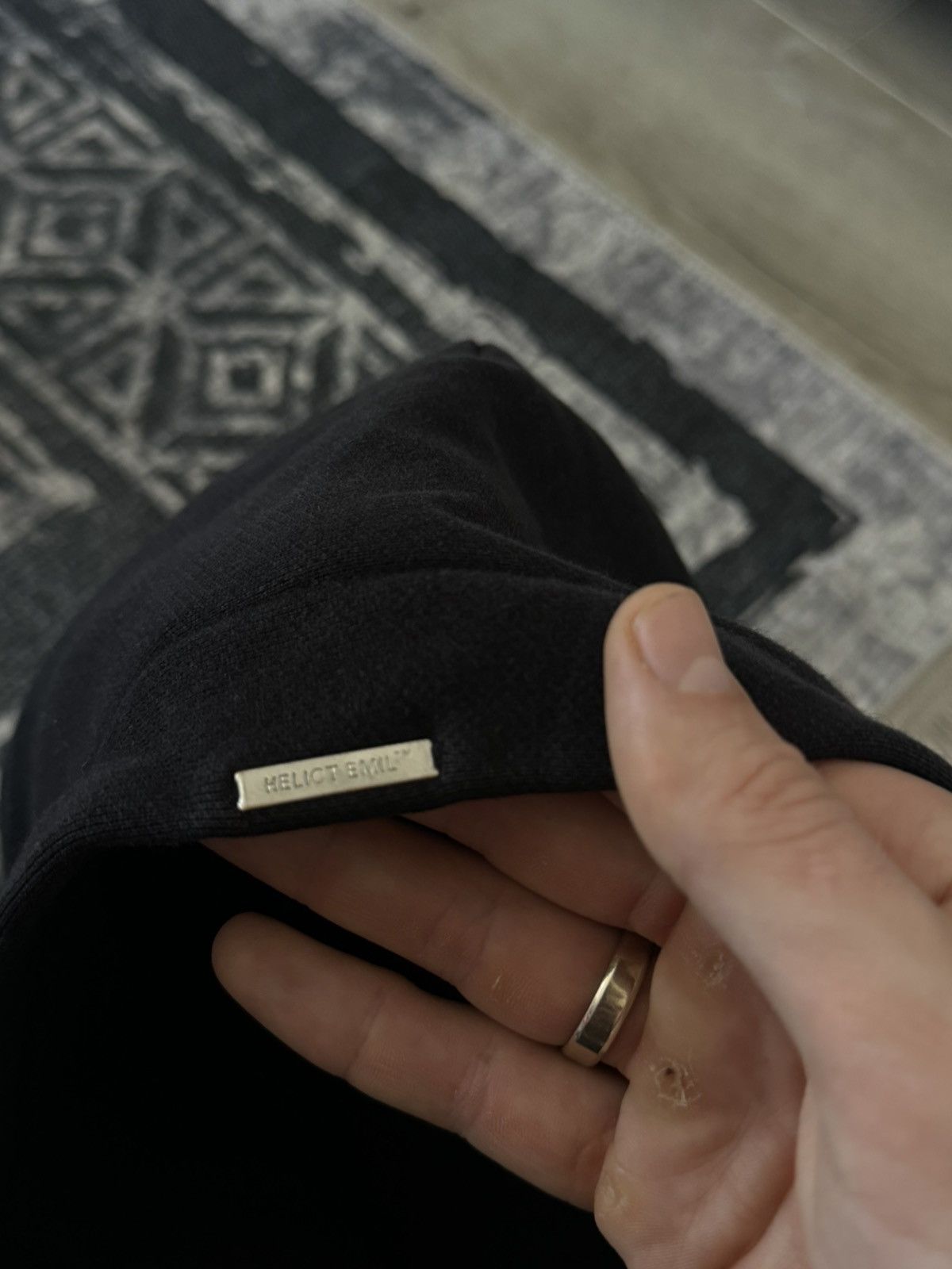 Heliot Emil Heliot Emil Key Patch Avantgarde Black Hoodie Size US L / EU 52-54 / 3 - 10 Thumbnail