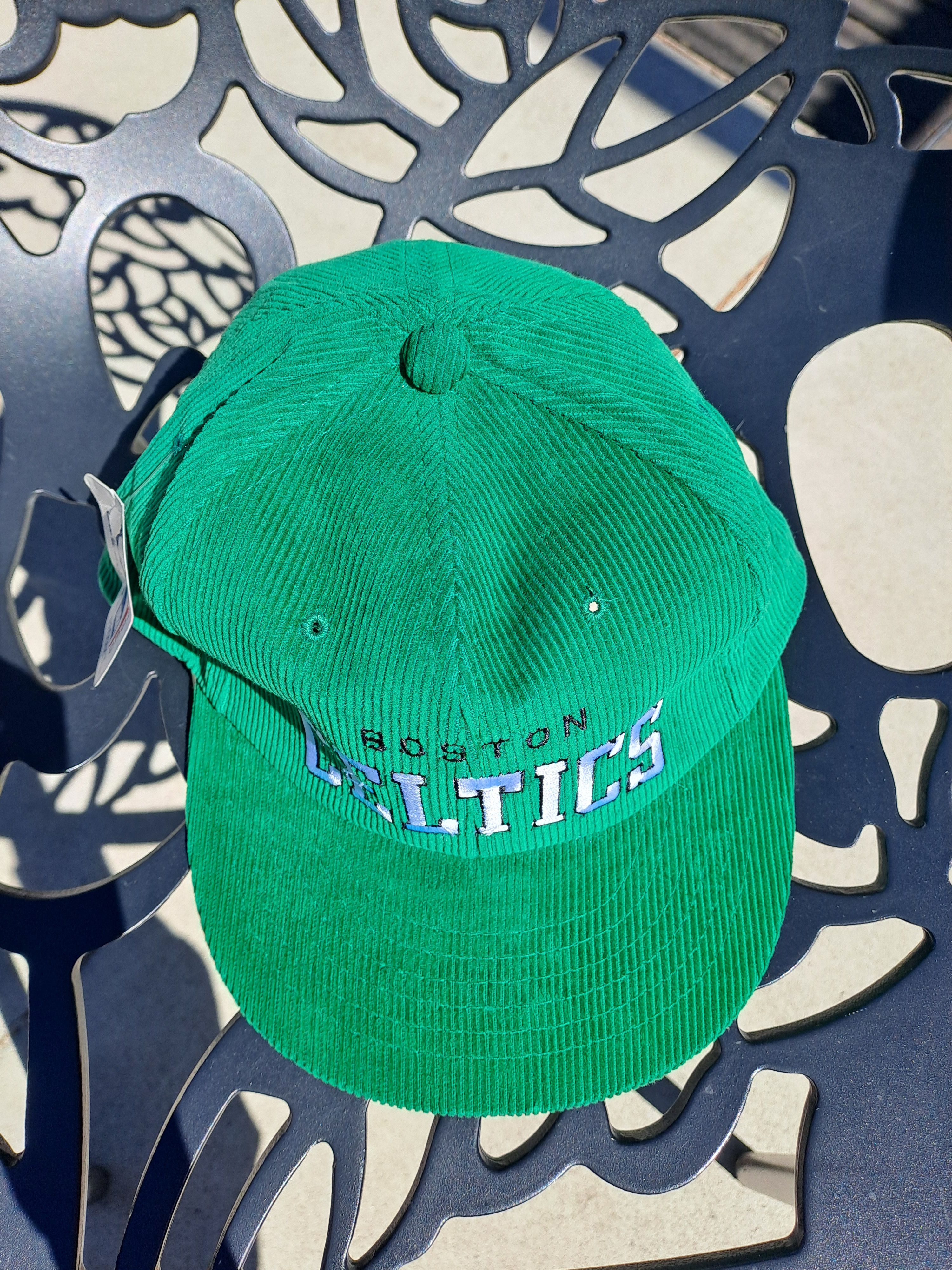 Starter Vintage Boston Celtics Starter hat corduroy green NEW Size ONE SIZE - 8 Thumbnail
