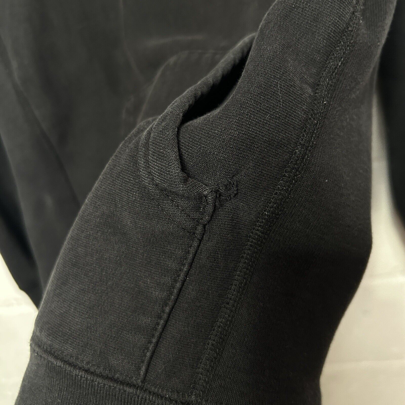 Supreme Supreme Tonal Embroidered Logo Hoodie "Black" FW15 Size US M / EU 48-50 / 2 - 8 Thumbnail