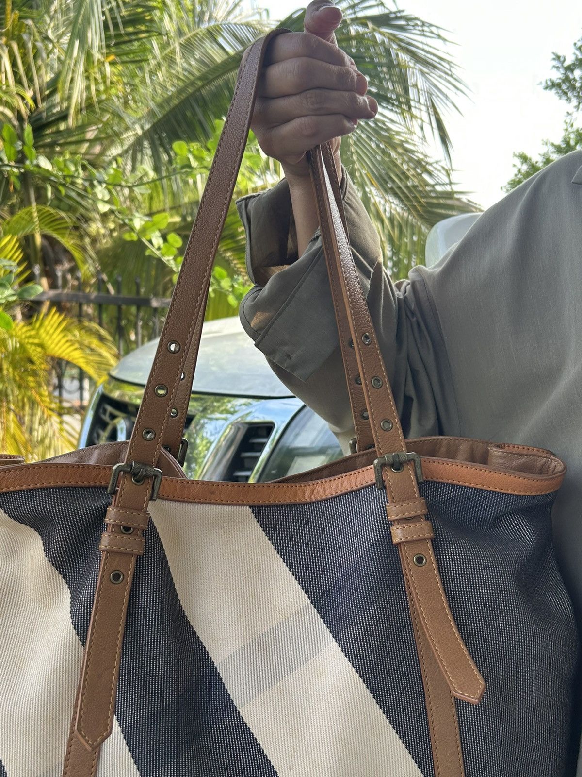 Burberry Prorsum Burberry Checkered Tote Beg Size ONE SIZE - 12 Thumbnail