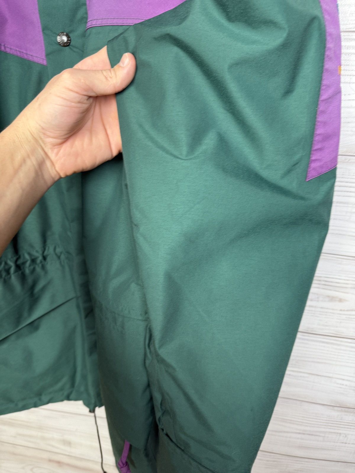 The North Face Vintage The North Face Gore Tex Windbreaker Light Jacket Size US L / EU 52-54 / 3 - 17 Thumbnail