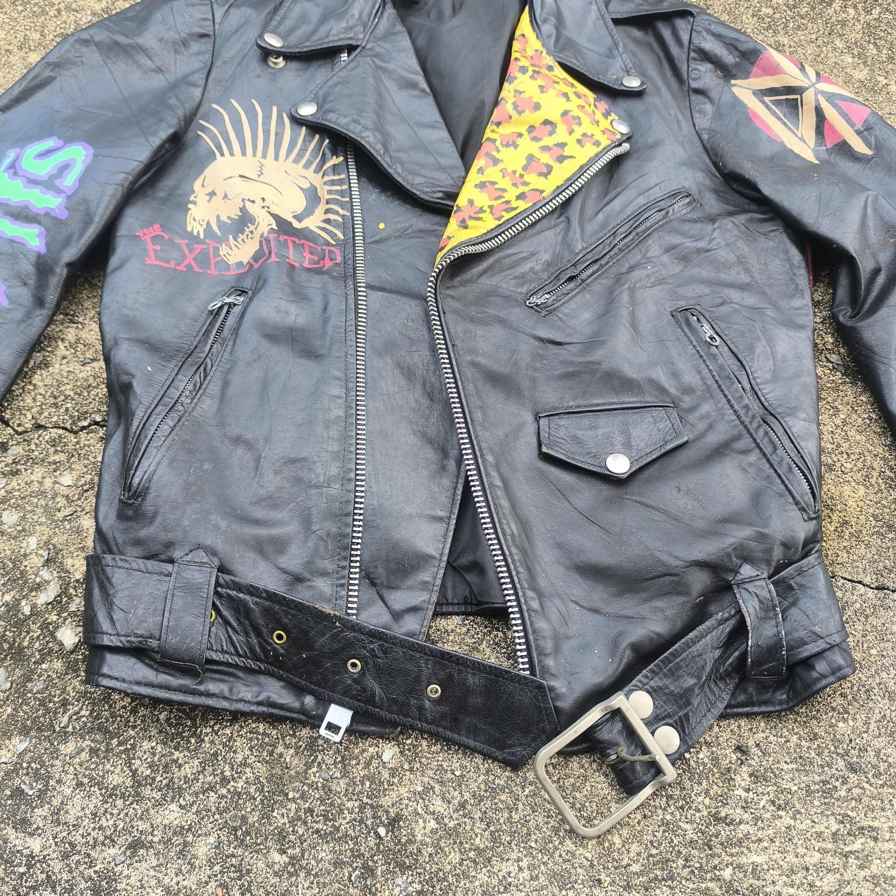 Band Tees DOUBLE COLLAR LEATHER JACKET PUNK MISFITS THE EXPLOITED Size US M / EU 48-50 / 2 - 8 Thumbnail
