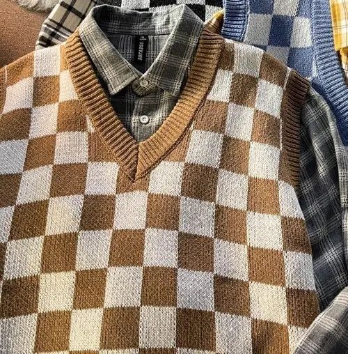 image of Checkerboard Sweater Vest Men V-Neck Loose in Brown (Size Small)