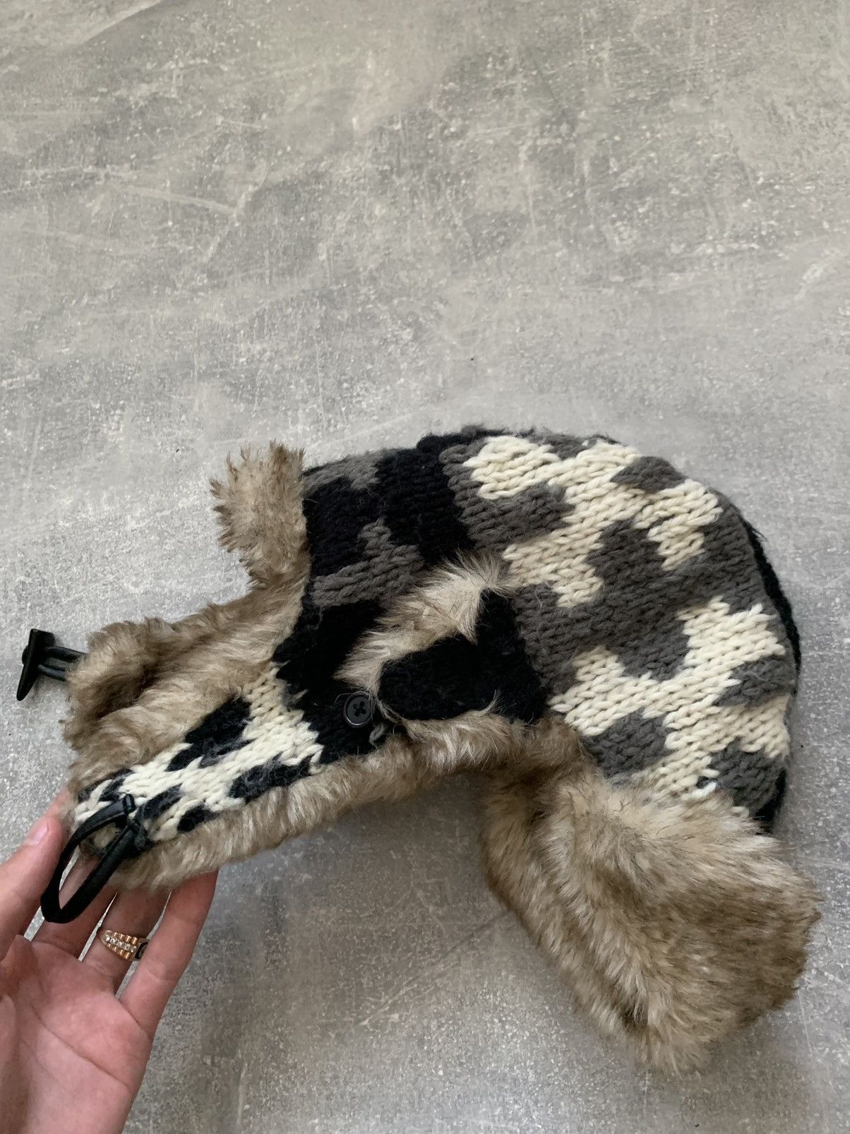 Japanese Brand × Vintage Vintage fuzzy mohair japanese ushanka hat avant garde Size ONE SIZE - 8 Thumbnail