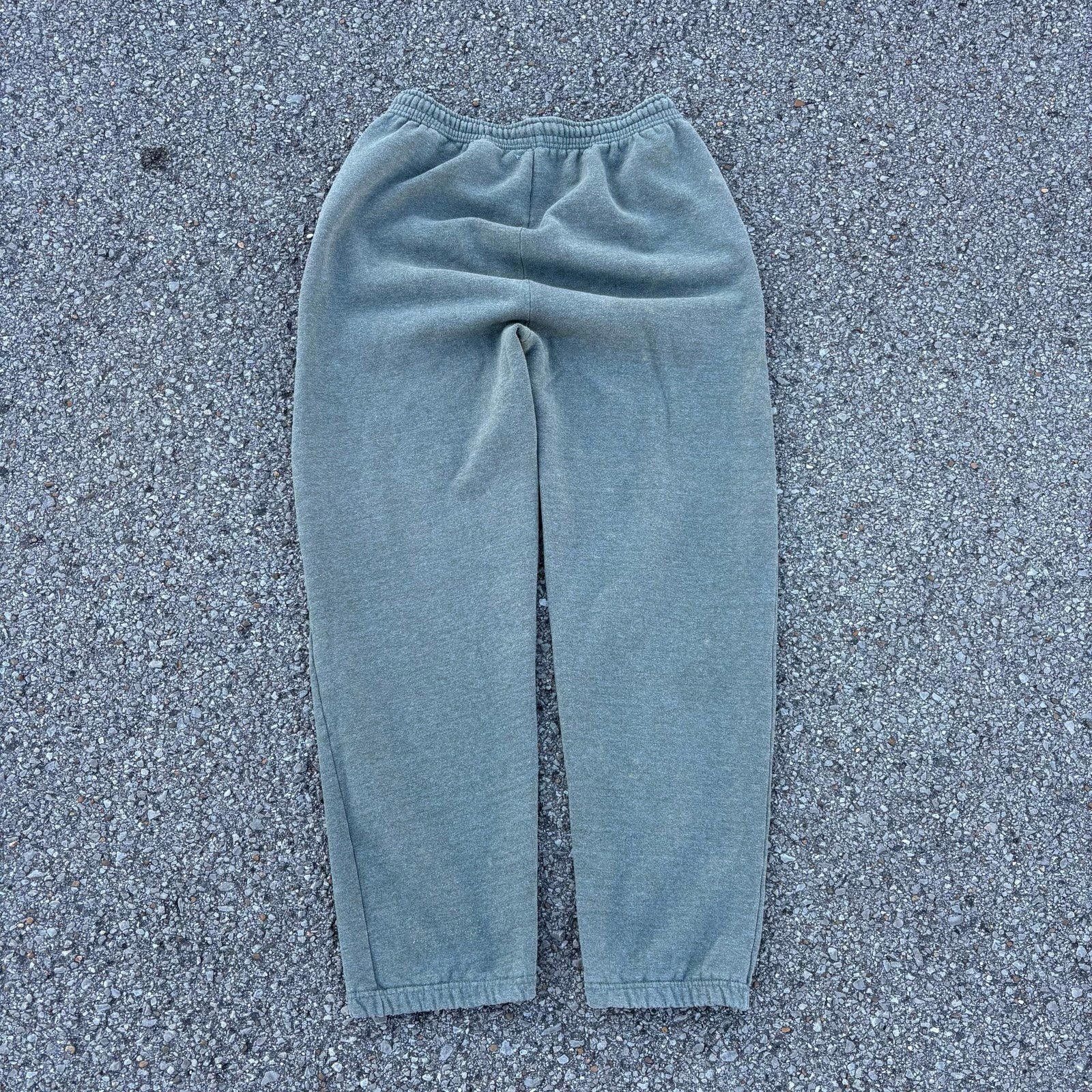 Wilson Vintage Olive Green sweatpants Size US 34 / EU 50 - 3 Thumbnail