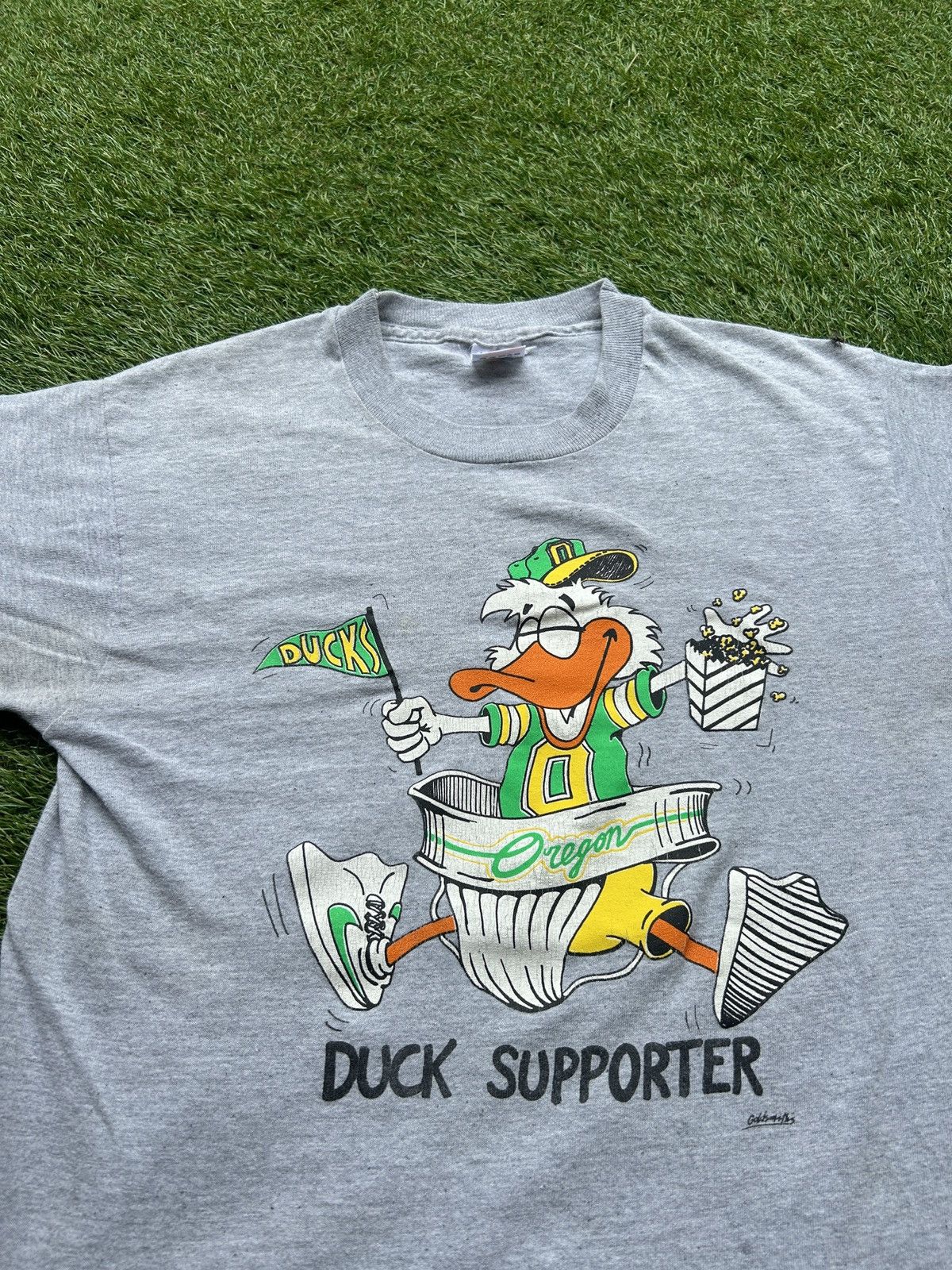 NCAA Vintage 80’s Oregon Ducks “Duck Supporter” T-Shirt Size US M / EU 48-50 / 2 - 2 Thumbnail