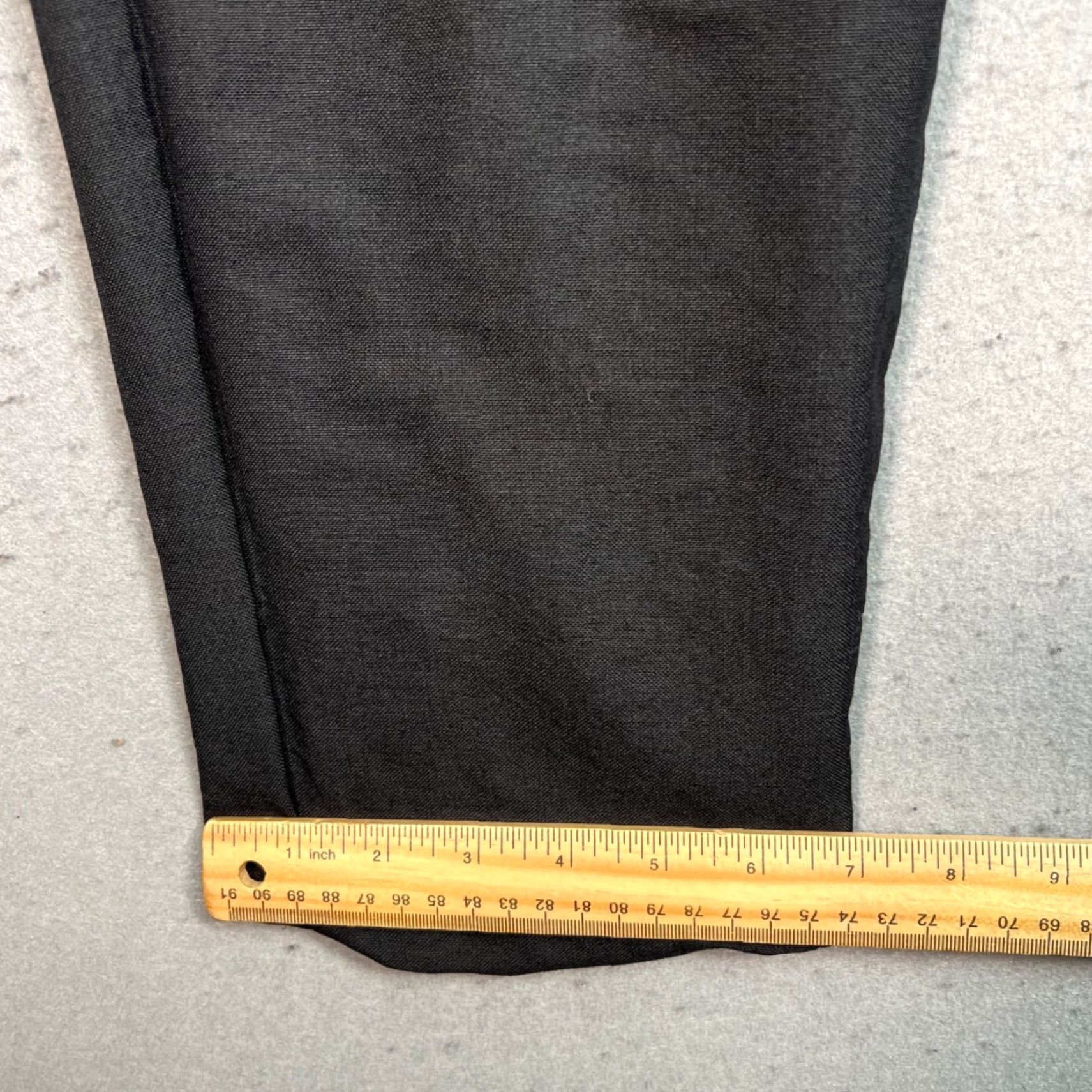 Alexander Wang Alexander Wang Pants Women Slim Tapered 30 Inch Waist Black Wool Blend Dress Pants Size 30" / US 8 / IT 44 - 7 Thumbnail
