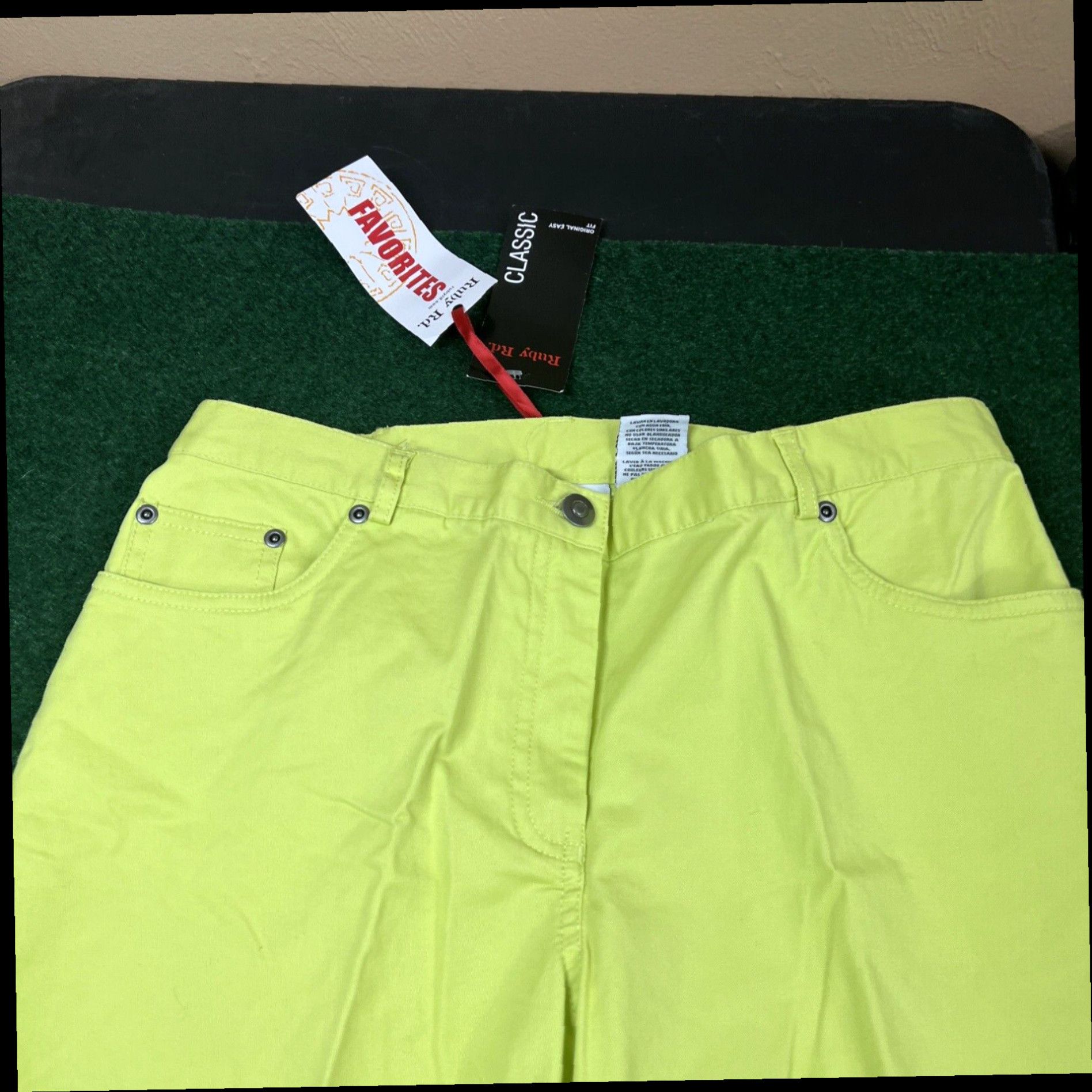 Vintage Ruby Rd Womans Size 8 Capri Pants New W Tags $48 Lime Green 28X24 Inches Size 30" / US 8 / IT 44 - 7 Thumbnail