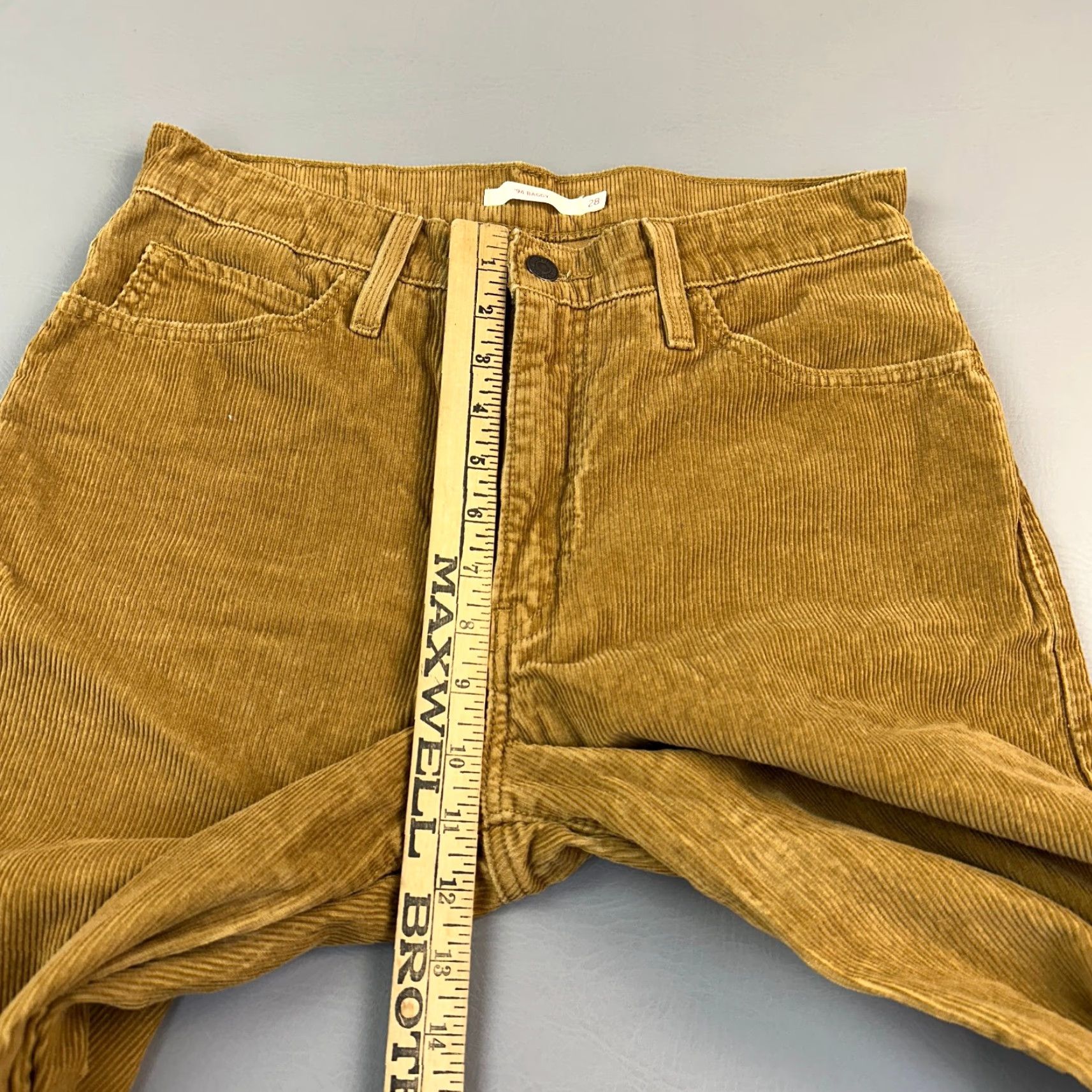 Levi's VINTAGE Levi's Pants Baggy 1990s 90s Corduroy Brown Relaxed Straight Women's 28 30x31 Chino Logo Pockets Retro Casual Workwear Ocean? Size 28" / US 6 / IT 42 - 5 Thumbnail