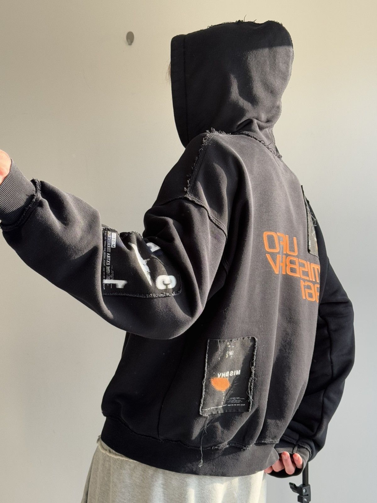 Misbhv MISBHV x UFO Print Boxy Fit Hoodie Distressed Type Hoodie Size US M / EU 48-50 / 2 - 24 Thumbnail