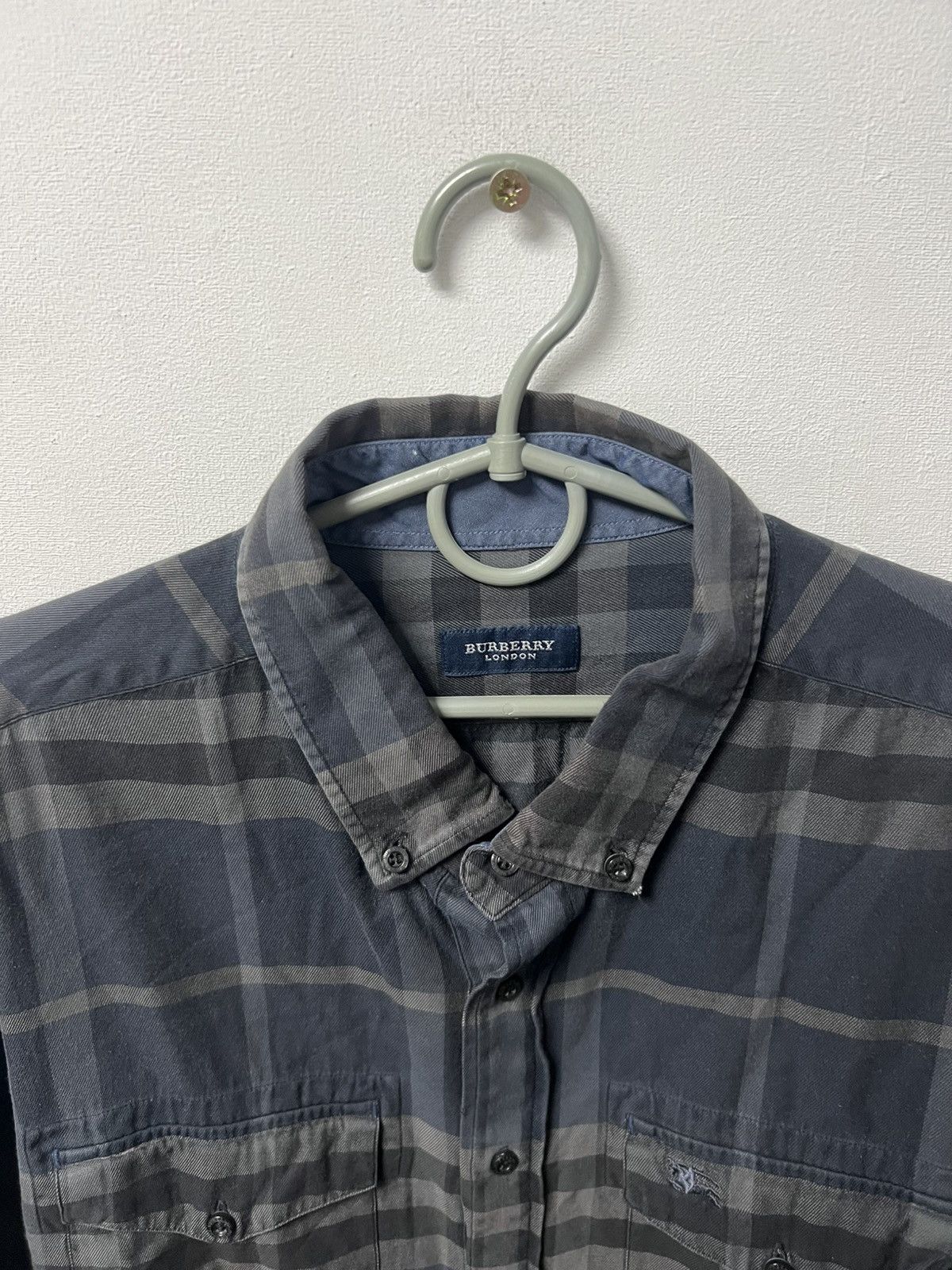 Burberry Vintage Burberry Shirt Size US M / EU 48-50 / 2 - 3 Thumbnail
