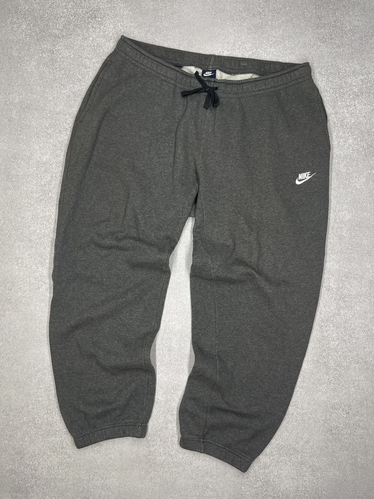Nike Vintage Nike Basic Sweatpants Grey Y2K Drill Drip Swoosh Size US 38 / EU 54 - 1 Thumbnail