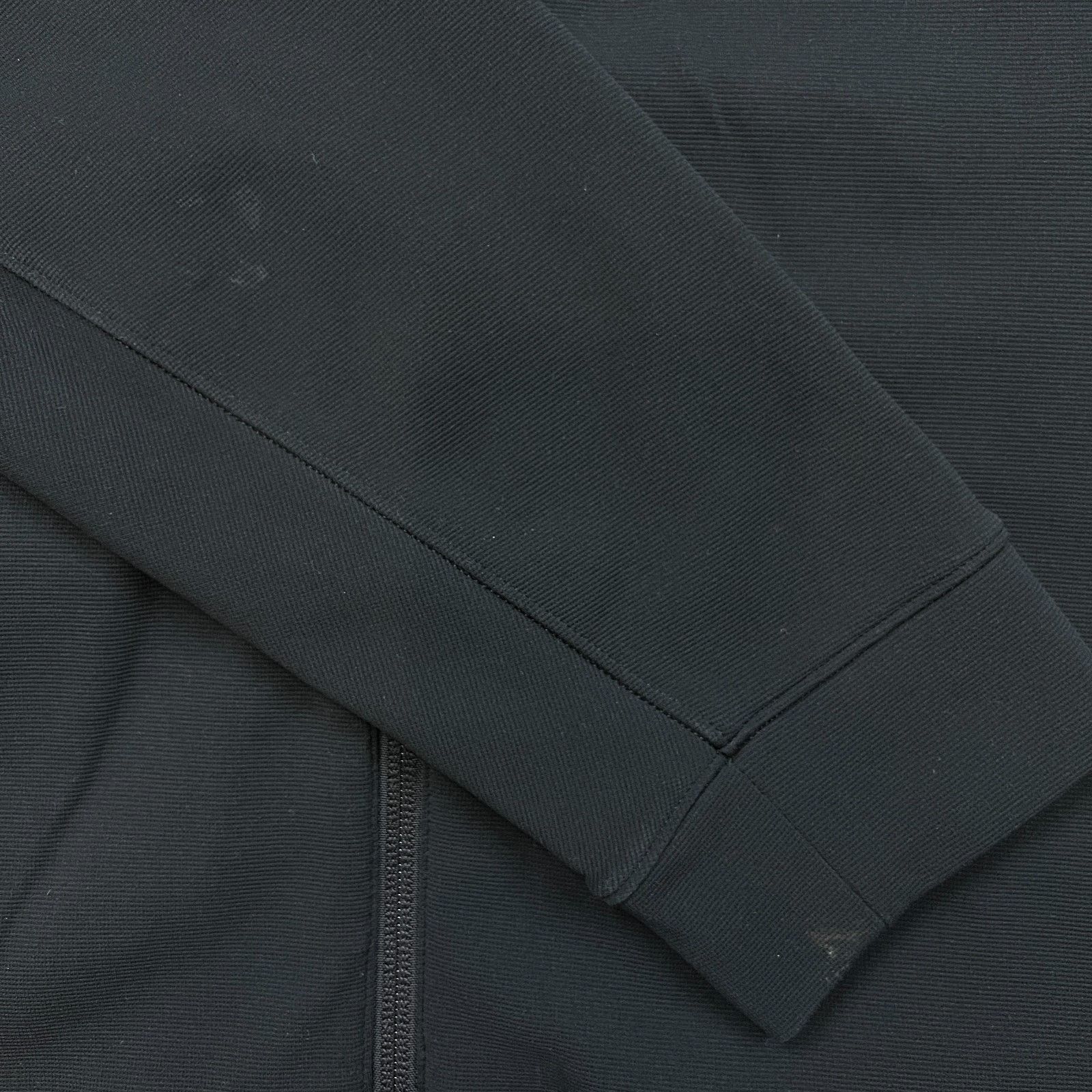 Lululemon Lululemon Sojourn Jacket Full Zip Outdoor Tracksuit Top Size US L / EU 52-54 / 3 - 4 Thumbnail