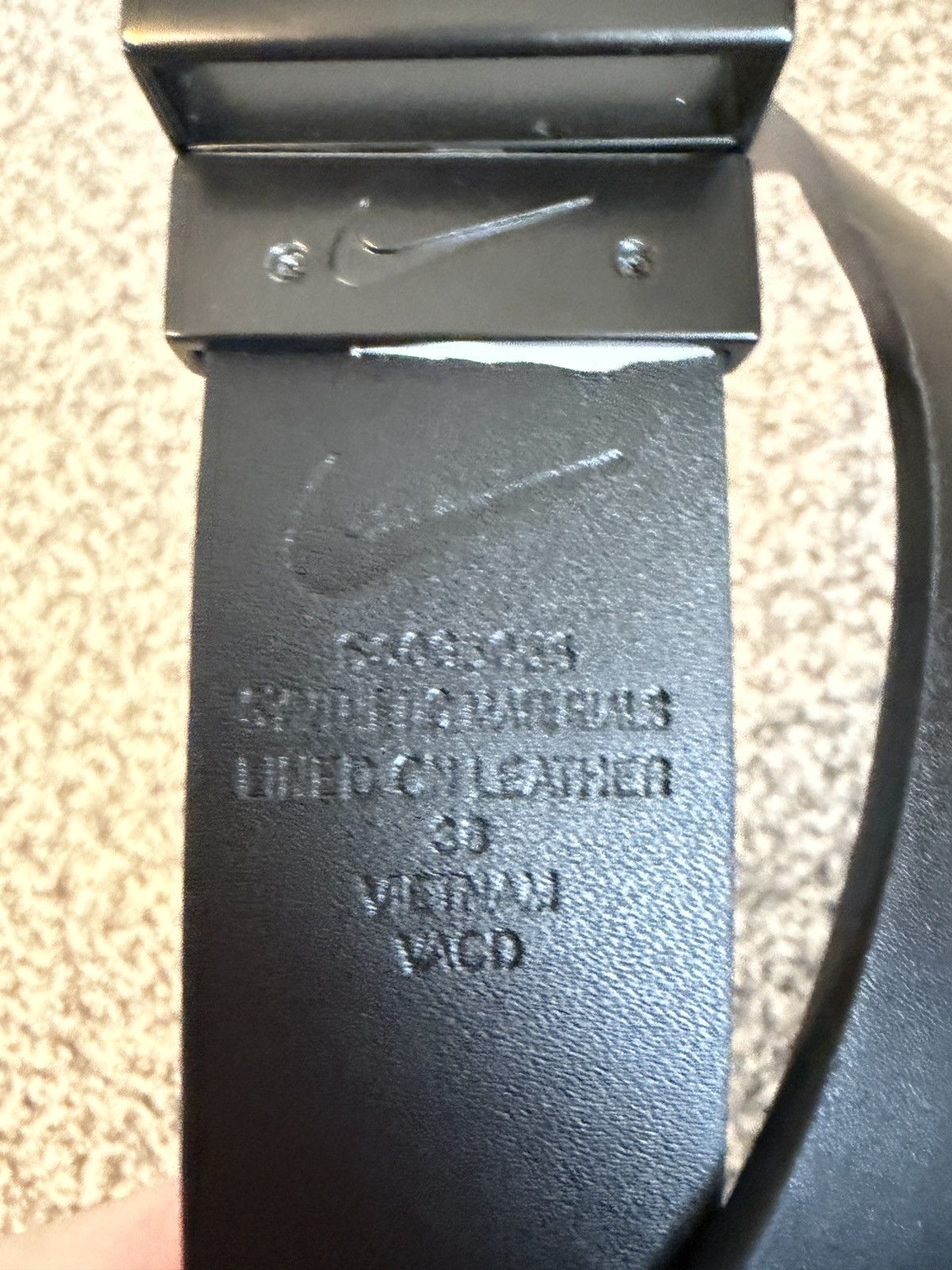 Nike Nike Reversible Carbon Fibre Belt Size 36 - 3 Thumbnail