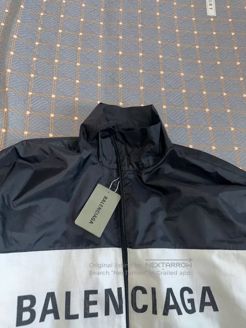 Balenciaga Balenciaga Distressed denim jacket patched jacket large lo Size XXS / US 00 / IT 34 - 3 Thumbnail