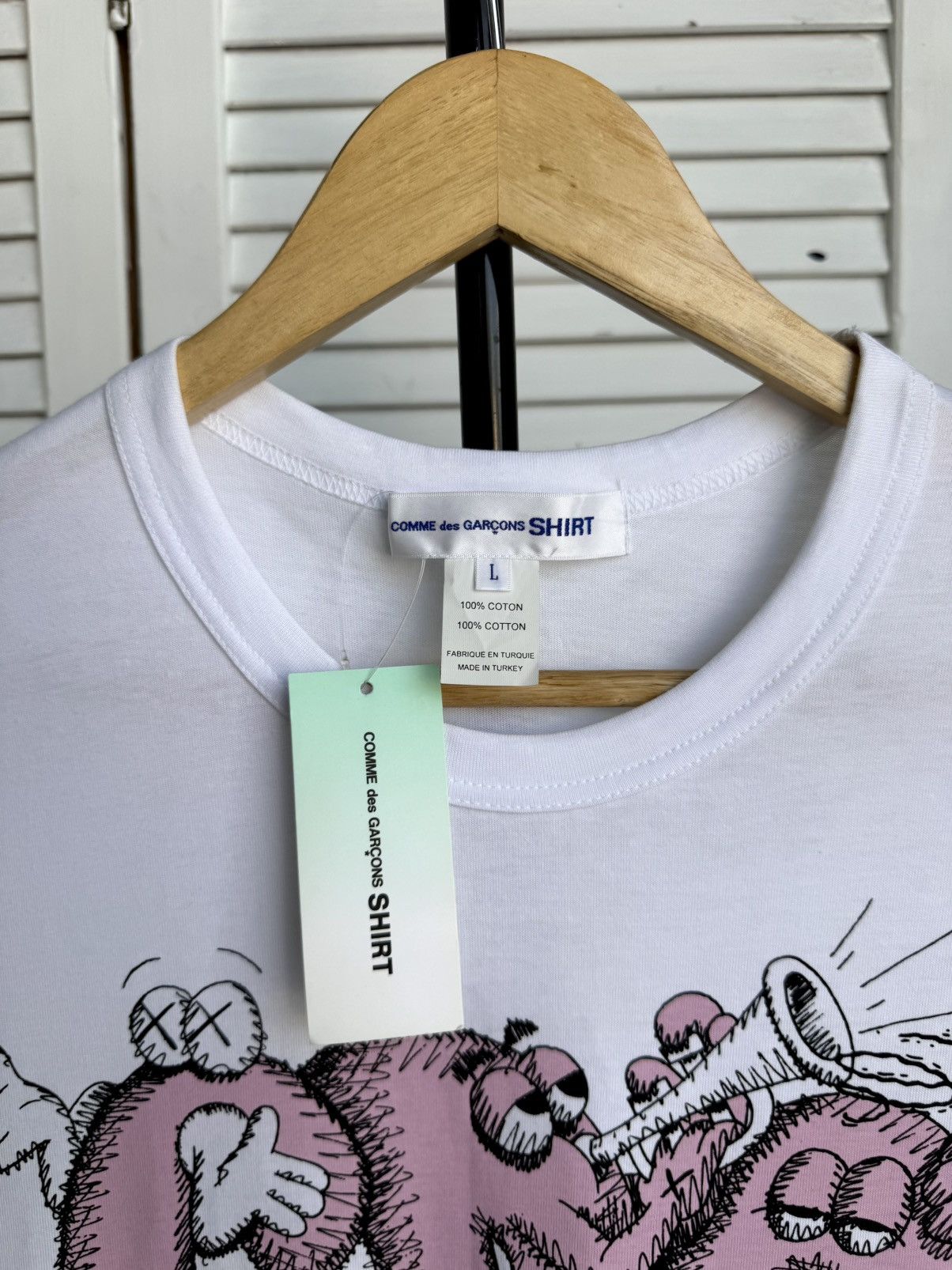 Comme des Garcons Comme des Garçons Shirt KAWS Graphic T-Shirt White Size US L / EU 52-54 / 3 - 5 Thumbnail